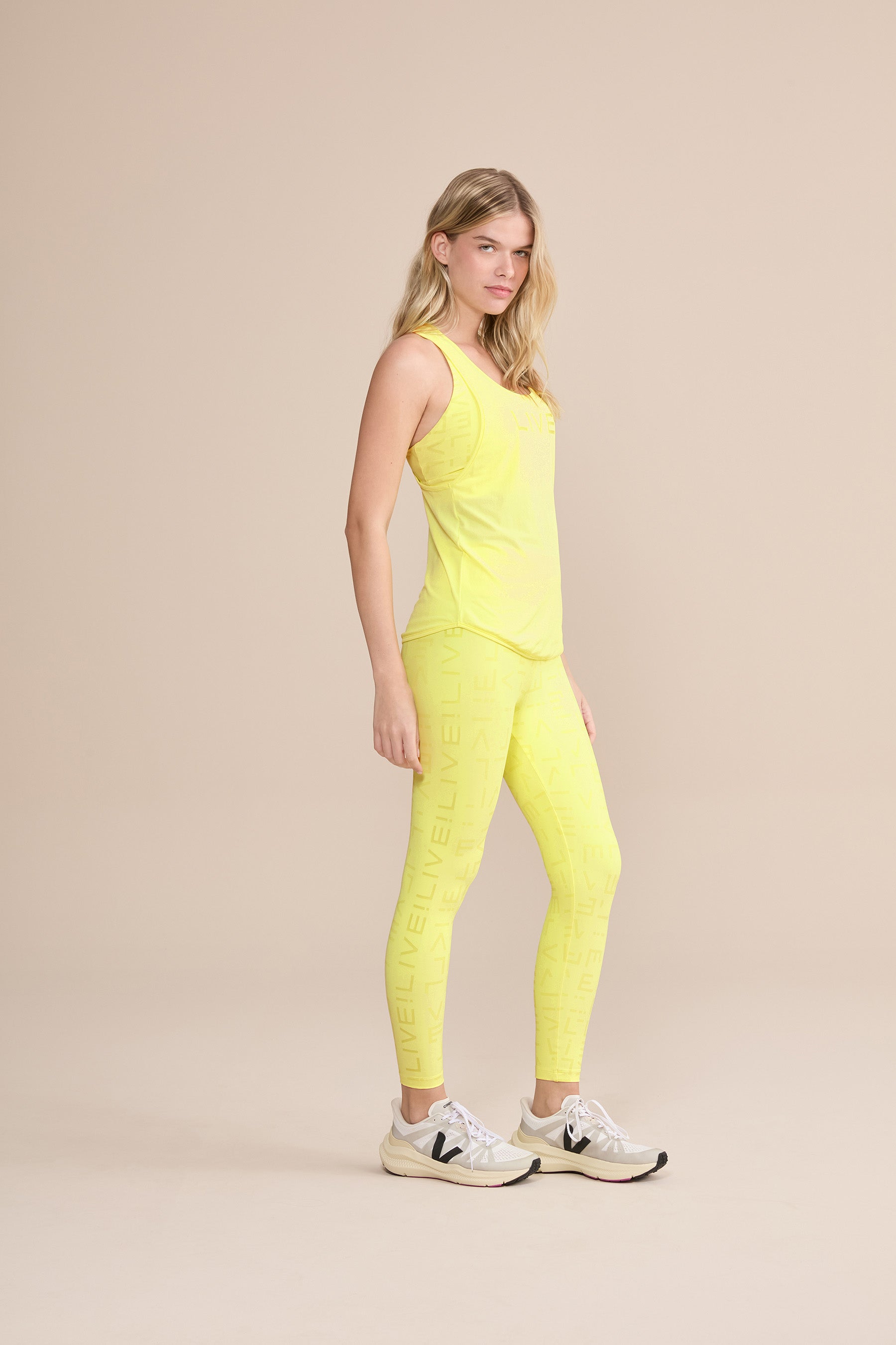 Hydefit® Adaptiv Icon Leggings - High Waist Yoga Pants for Women, Tummy Control Workout Leggings, Moisture Wicking & 4-Way Stretch - Perfect for Yoga, Gym, Running & Everyday Wear