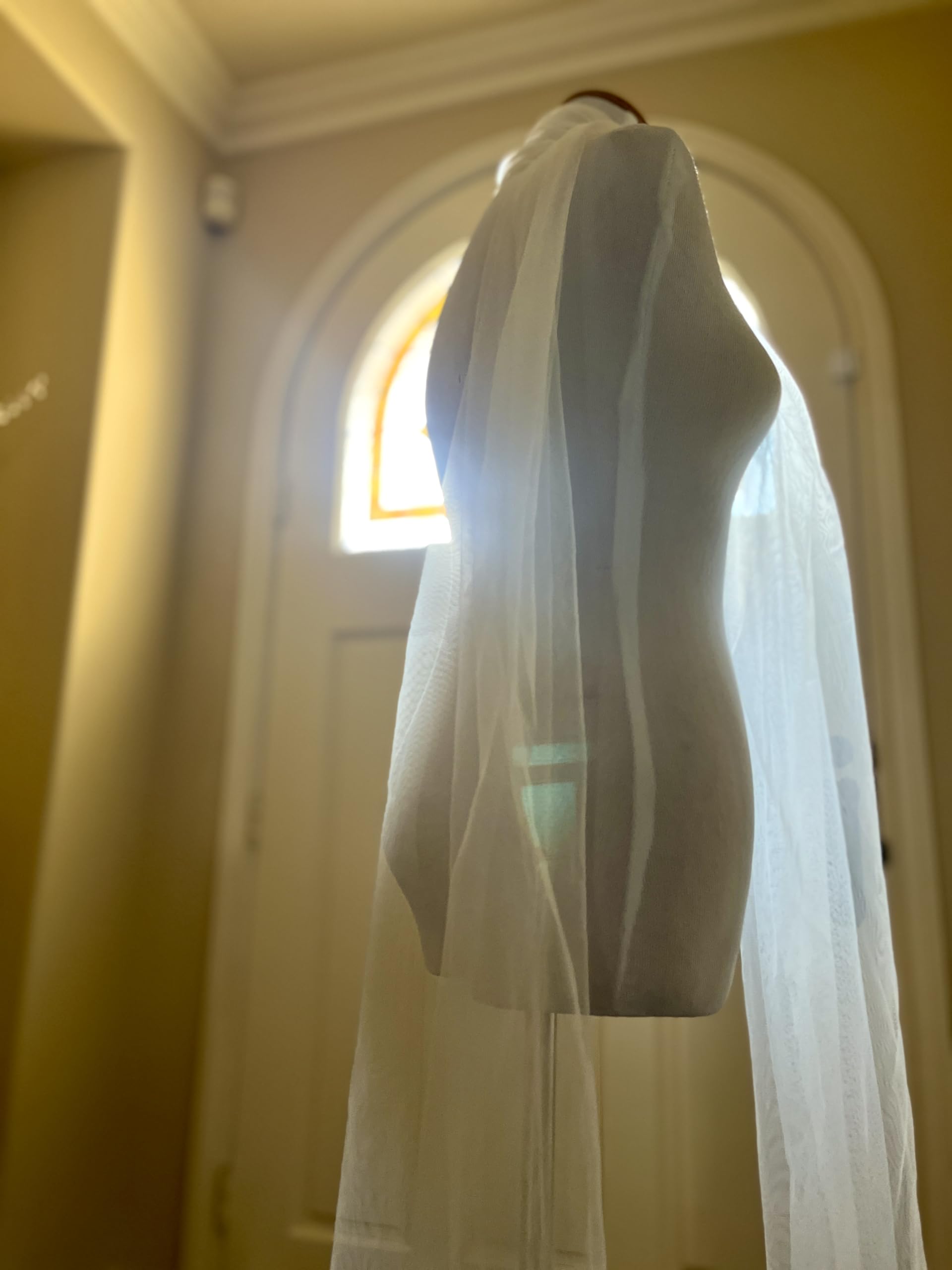 Ivory Silk Wedding Scarf - Elegant Long Bridal Neck Scarf, Tulle Net Neckerchief, Soft Draped Shawl for Bride - Perfect for Ceremony, Reception & Photo Shoots