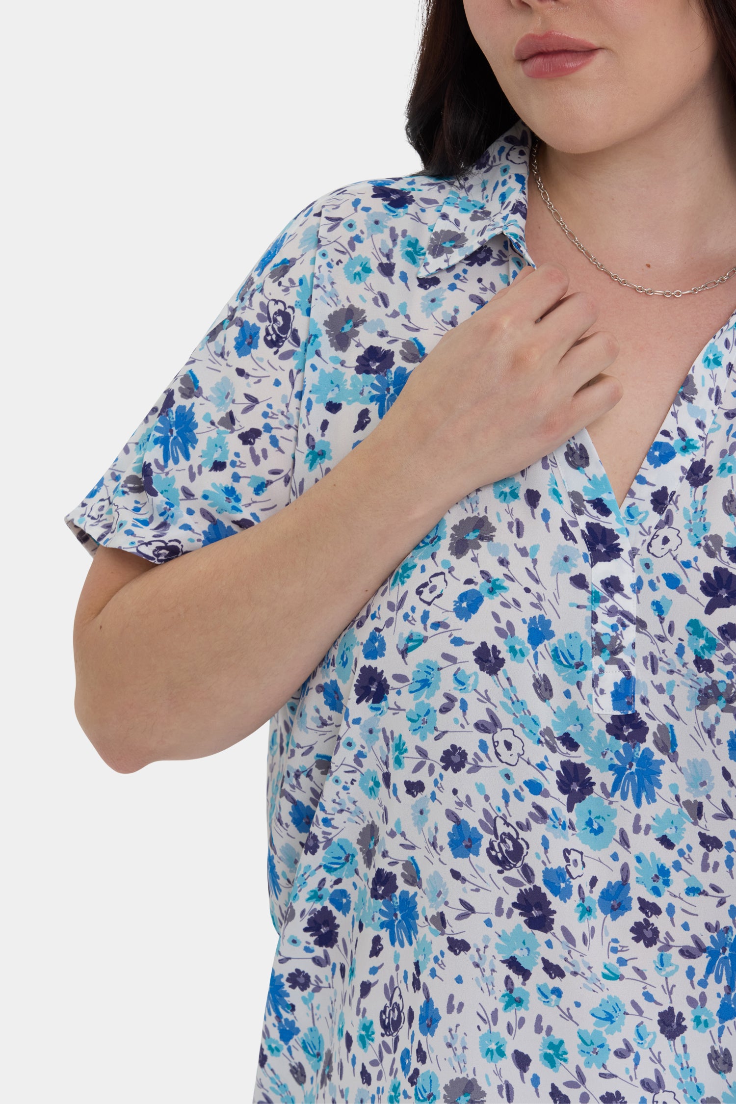 Becky Plus Size Short Sleeve Blouse - Floral Print Women's Top for Casual Wear & Office Outfits | Jimena Garden Collection