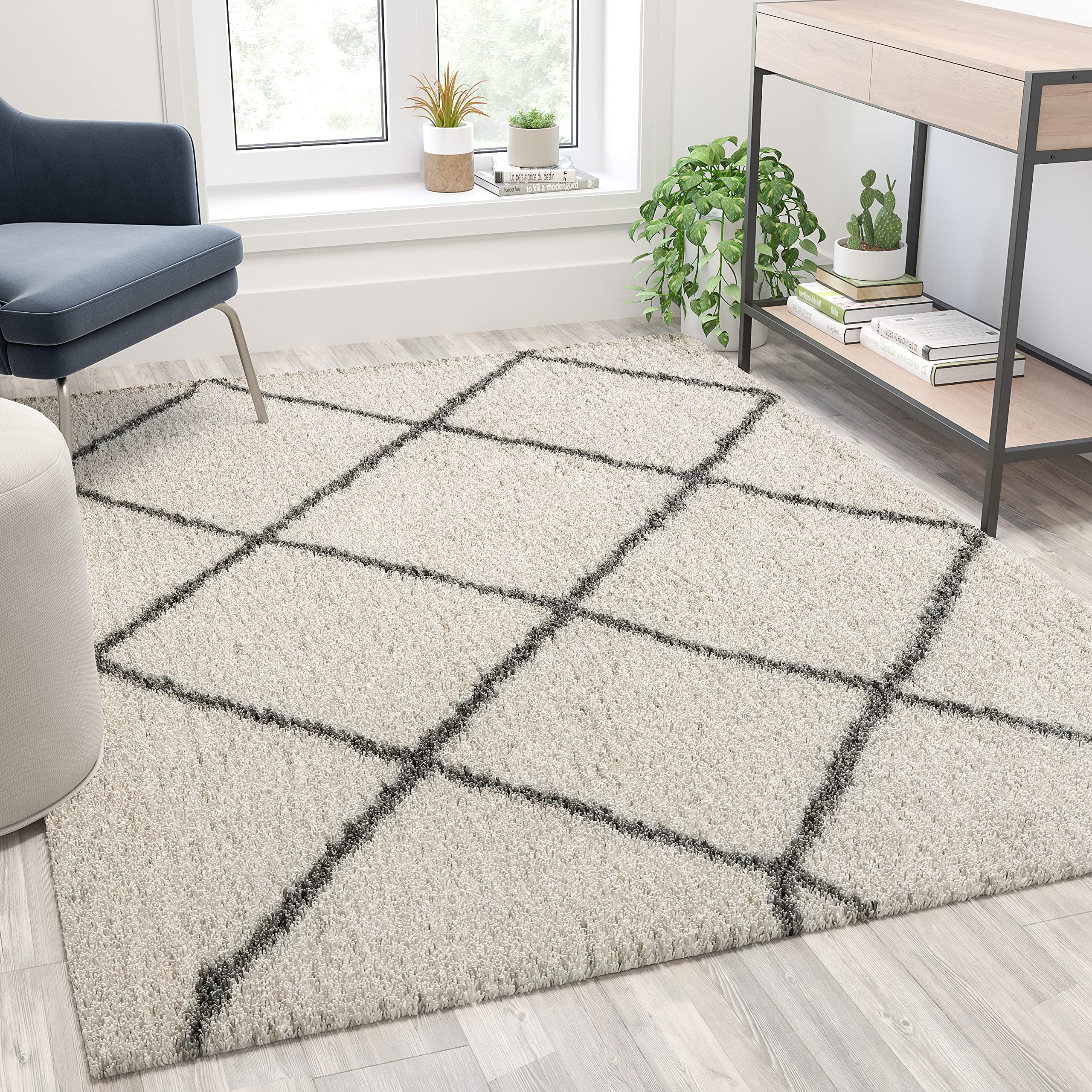 EMMA + OLIVER 5' x 7' Ivory and Black Diamond Trellis Modern Shag Area Rug - Soft Plush Living Room Carpet for Bedroom, Nursery & Home Decor