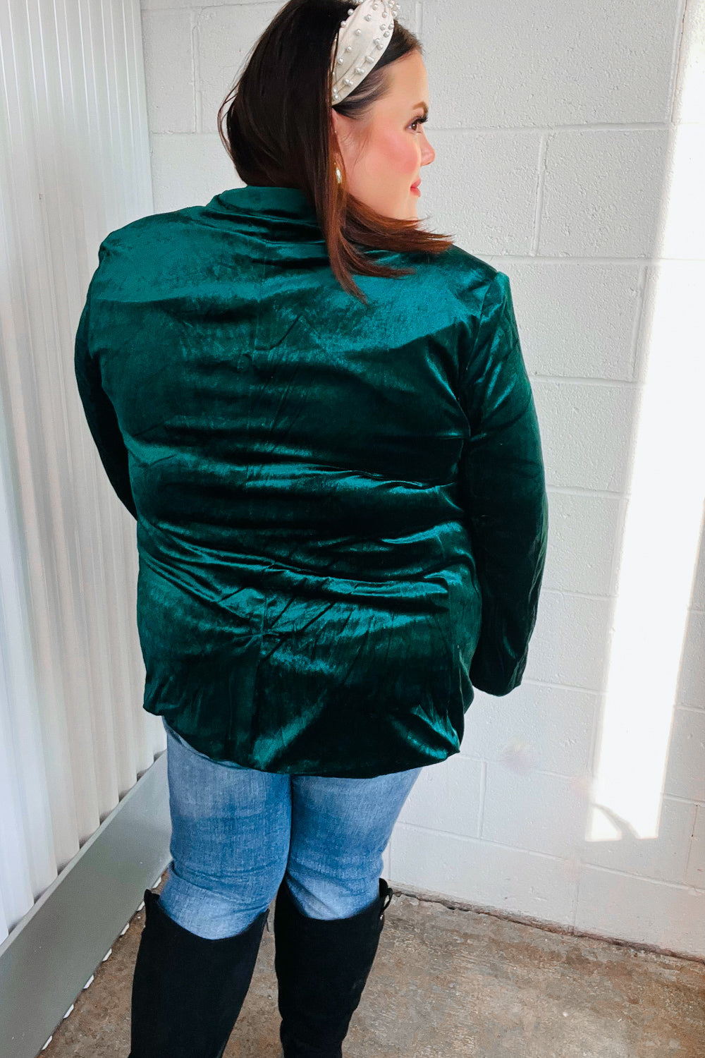 Elegant Hunter Green Velvet Blazer for Women - Formal & Evening Wear - Perfect for Weddings, Parties & Office Events