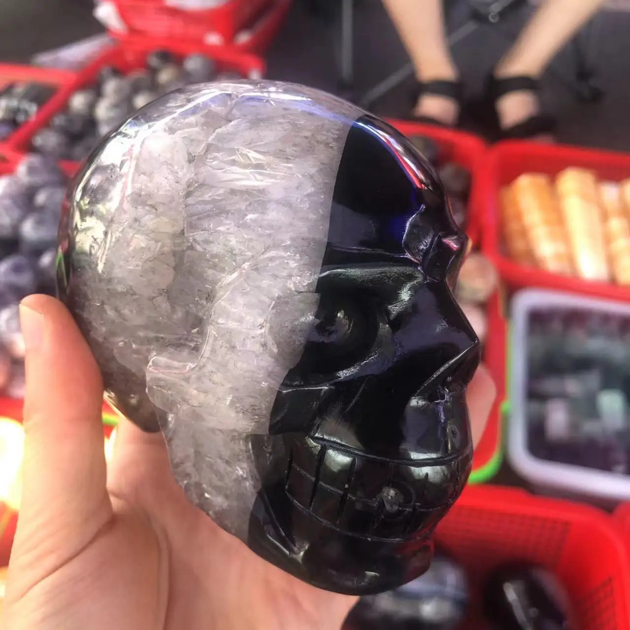 Natural Black Agate Skull Geode Crystal - Feng Shui Healing Stone for Reiki Meditation, Positive Energy Home Decor for Living Room & Office Space
