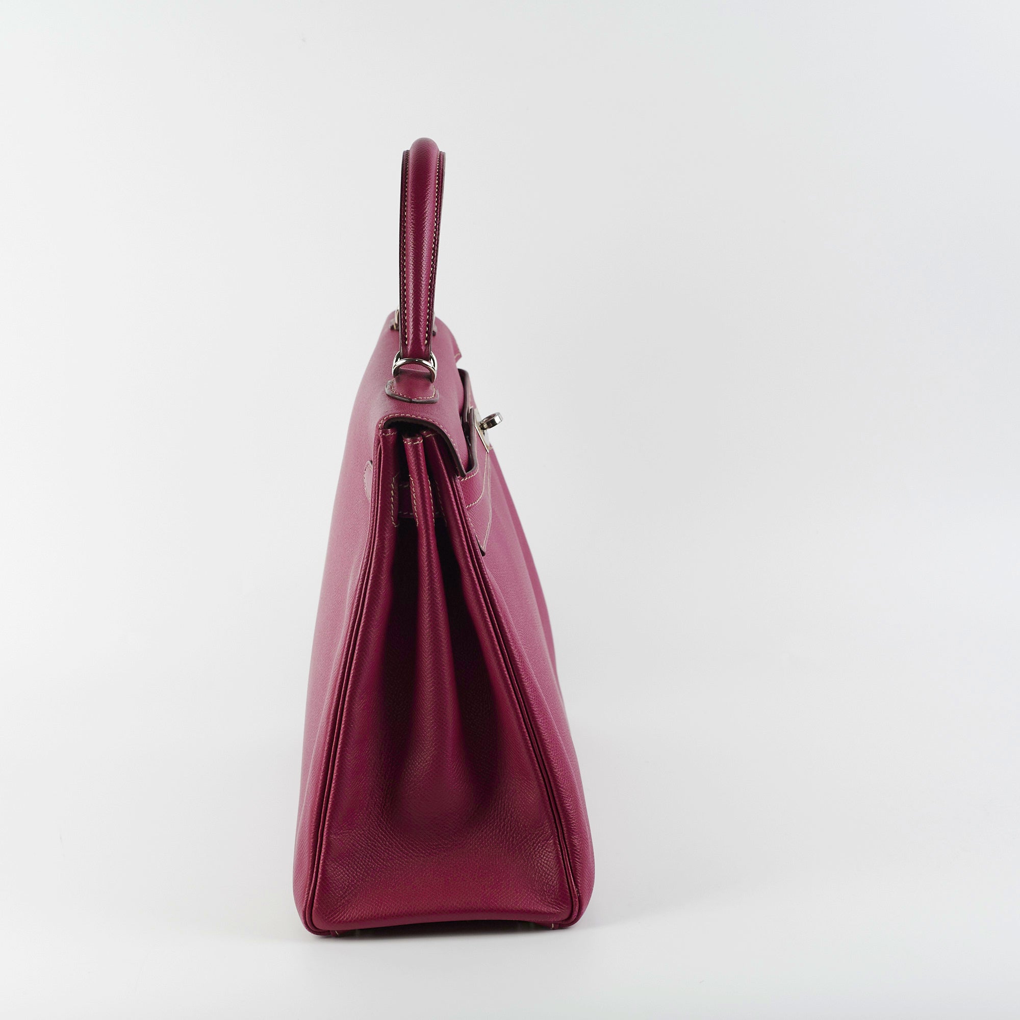 Authentic Hermes Kelly 35 Epsom Leather Bag in Tosca Color with Star O Square Stamp (2011) - Perfect for Luxury Fashion & Special Occasions