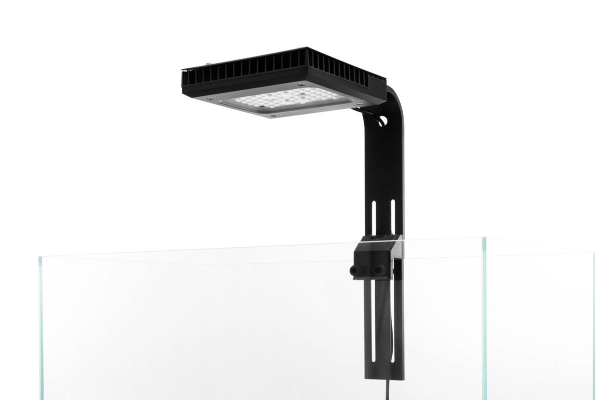 Chihiros Nova 1 LED Aquarium Light - Full Spectrum Plant Growth Light for Freshwater Tanks - Perfect for Aquatic Plants, Fish Tanks & Aquascaping