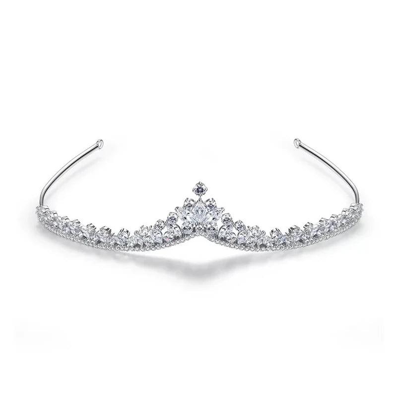 Shining Crystal Diadem Bridal Crown - Elegant Wedding Tiaras & Hair Accessories for Brides | Perfect for Bridal Showers, Weddings & Special Occasions