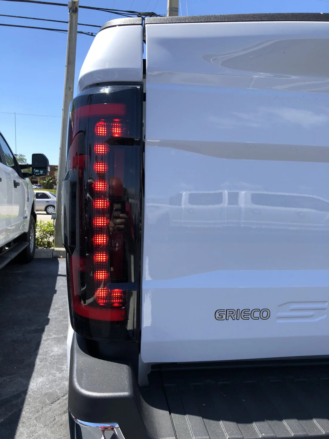 Ford Super Duty F250 F350 F450 F550 2017-2019 LED Tail Lights - Red OLED Replacement for OEM - Upgrade for Trucks, Off-Road & Towing