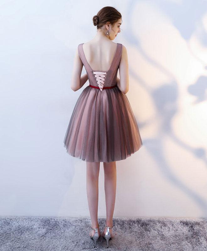 Elegant Burgundy V-Neck Tulle Short Prom Dress | Flowy Evening Gown for Homecoming, Cocktail Parties & Special Occasions