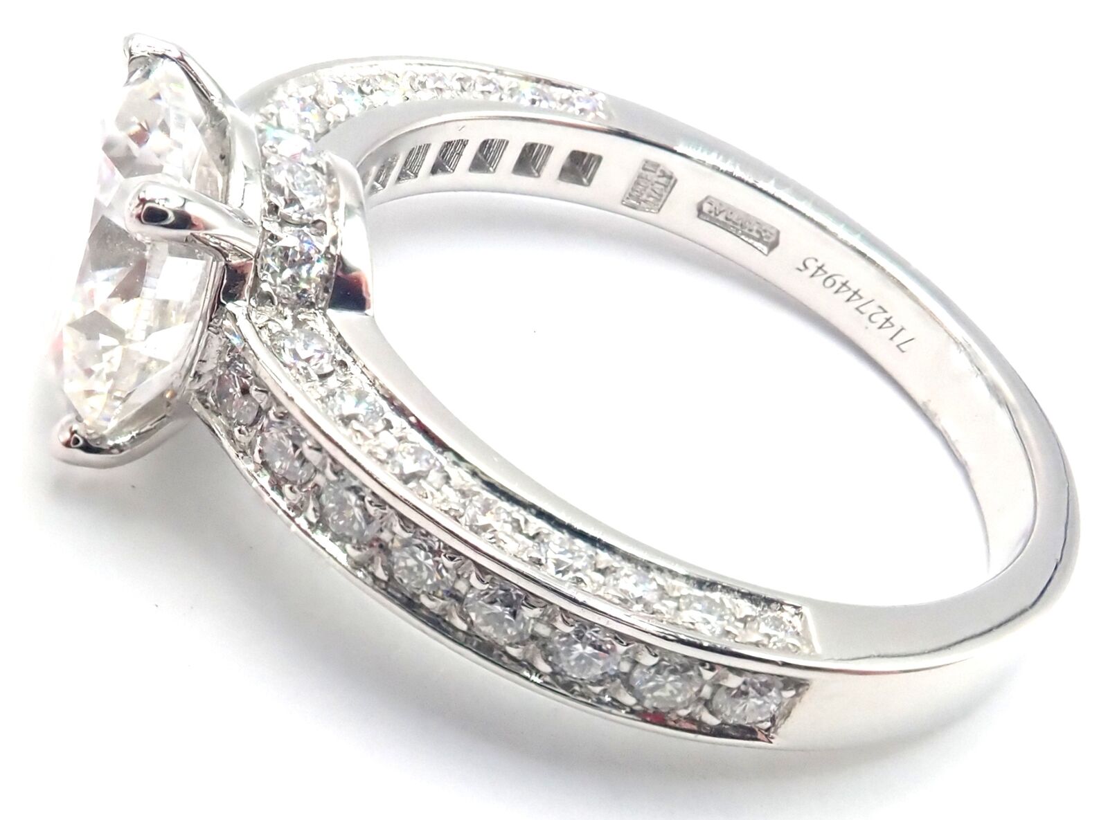 Authentic Bulgari Bvlgari Platinum 4.04ct VS1 F Diamond Engagement Ring with GIA Certificate - Perfect for Proposals, Weddings & Anniversary Gifts