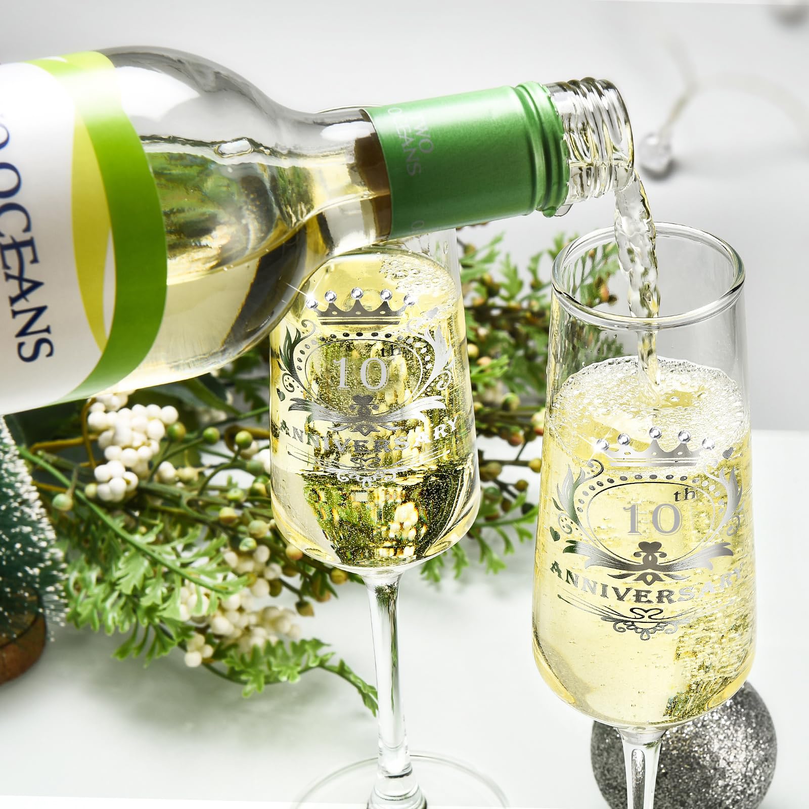 ROXBURGH 10th Wedding Anniversary Champagne Flutes Set of 2 - 7 OZ Crystal Glasses for Couples, Romantic Gifts & Anniversary Decorations - Perfect for Toasting, Wedding Celebrations & Romantic Dinners