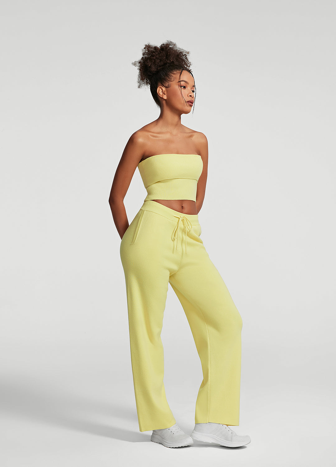 Premium Cozy Luxe Sweatpants for Women - Soft Fleece Lounge Pants with Elastic Waistband - Perfect for Yoga, Home Relaxing & Casual Outfits
