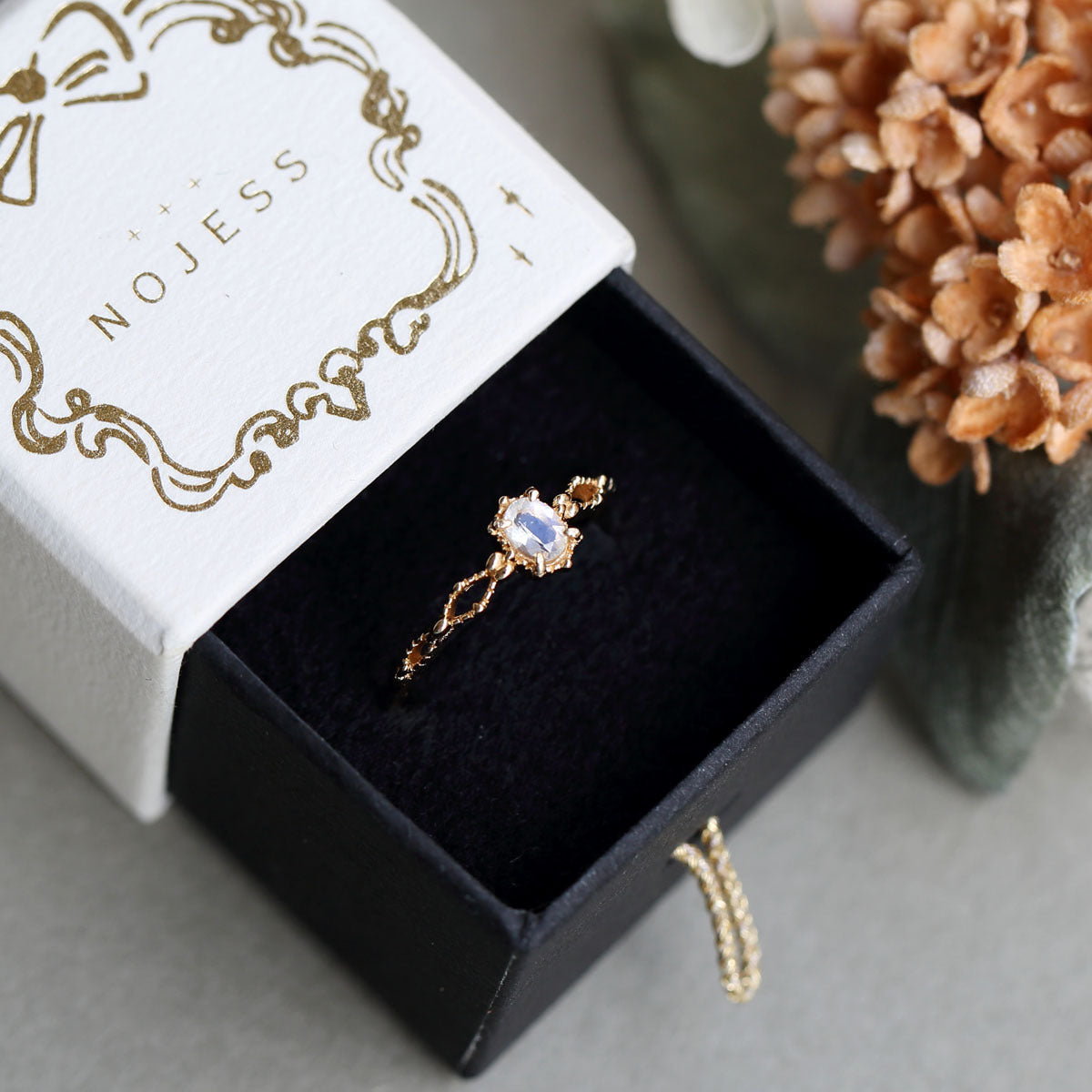 14K Gold Labradorite Peridot August Birthstone Ring for Women - Elegant Dainty Jewelry Gift for Birthday, Anniversary & Special Occasions | HJZB 344