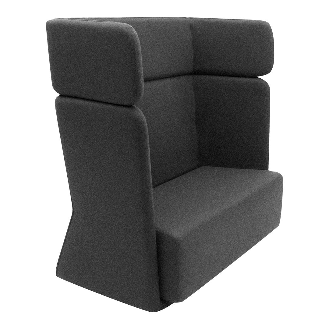 Comfortable Wicker Basket Sofa Chair - Cozy Indoor/Outdoor Rattan Lounge Seating for Living Room, Patio, or Garden Relaxation