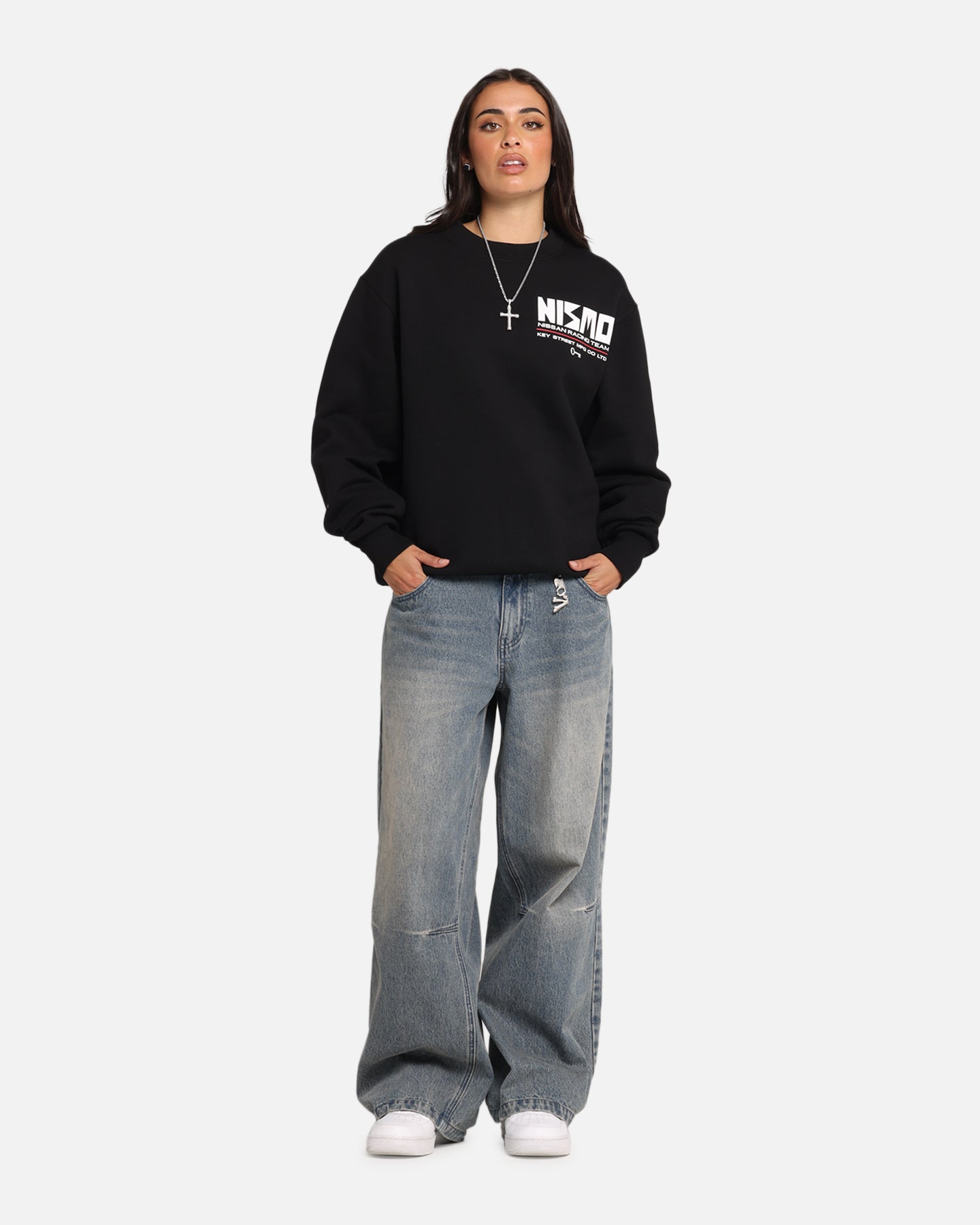 Nissan Nismo Classic Crewneck Sweatshirt - Vintage Black Pullover for Men & Women - Perfect for Casual Wear, Street Style & Car Enthusiasts