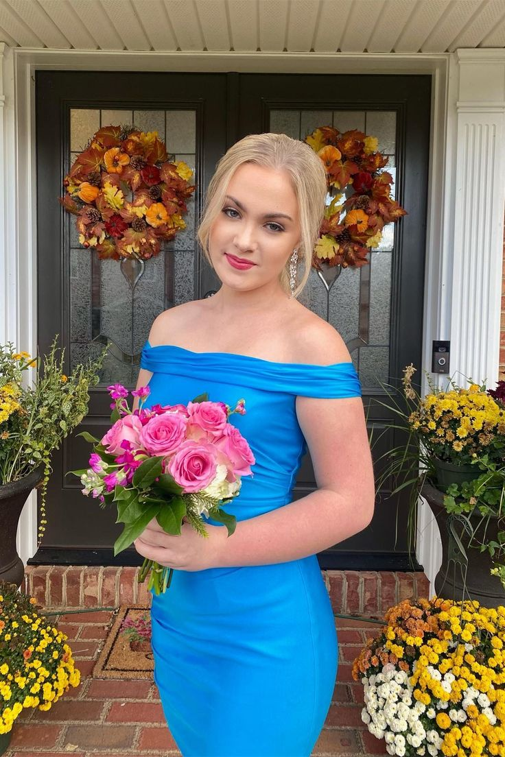 Elegant Off Shoulder Blue Bodycon Satin Prom Dress for Homecoming - Perfect for Parties, Dances & Special Occasions
