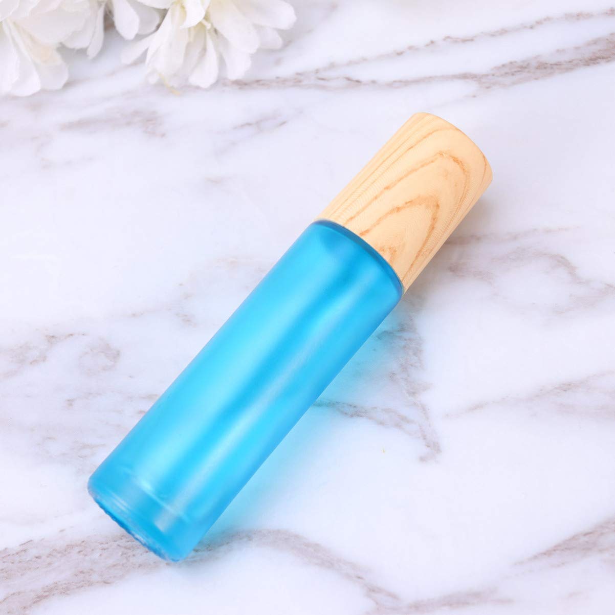HEALLILY 5-Piece Small Essential Oil Bottles Set - 5ml Glass Vials with Wooden Lids for Perfume, Aromatherapy, DIY Blends - Perfect for Travel, Gifts & Home Fragrance