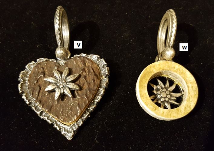 Handmade Pewter Alpine Scarf Christmas Ornaments - Perfect for Holiday Tree Decorations, Gift Giving & Winter Home Decor