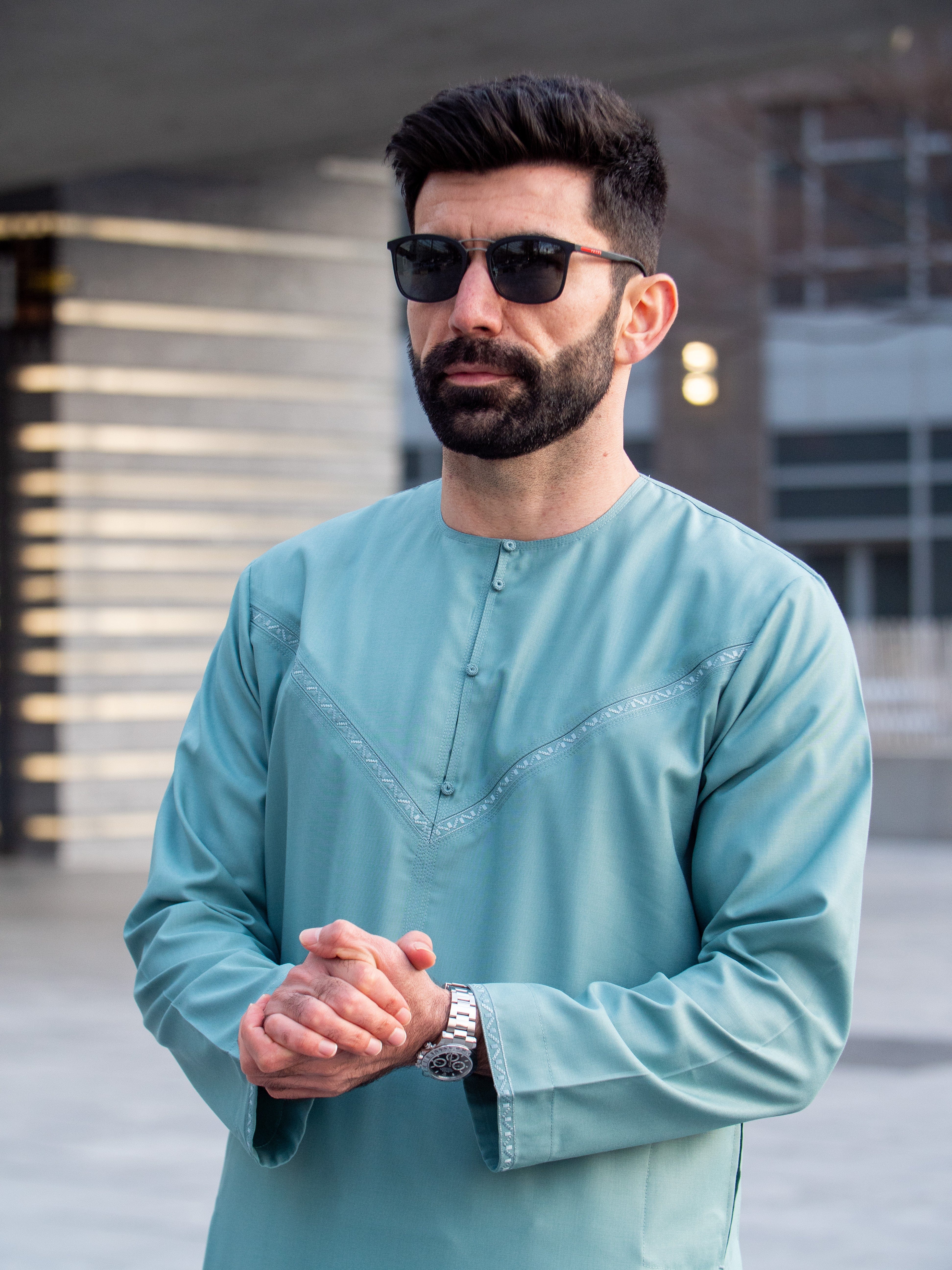 Premium Men's Thobe - Traditional Islamic Robe for Prayer & Special Occasions - Comfortable & Stylish Long Dress for Eid, Wedding & Daily Wear