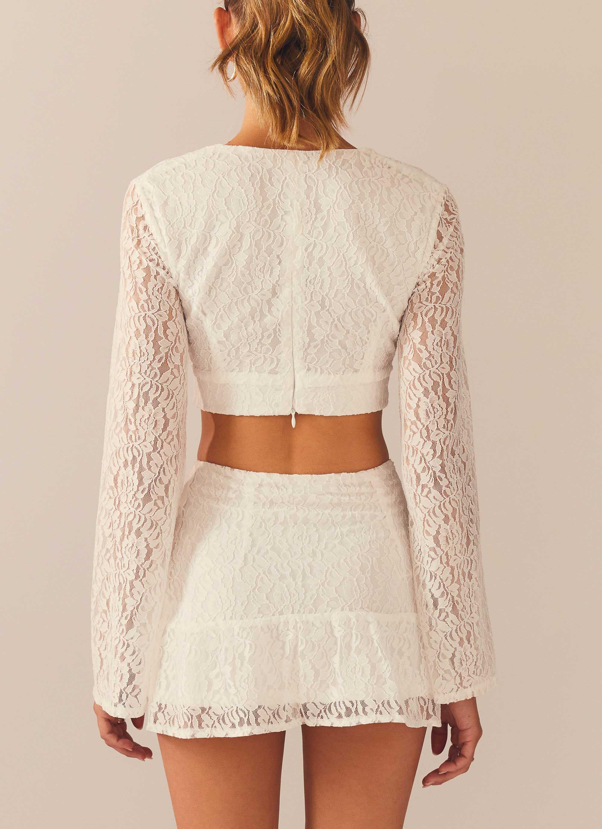Free & Wild Lace Top Ivory - Elegant Women's Blouse for Party, Date Night & Special Occasions