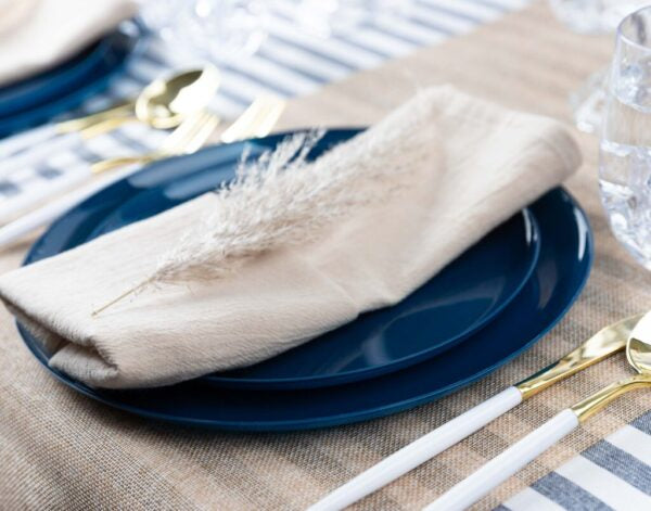 Premium Dark Blue Round Plastic Plates - 10 Pack for Elegant Dining, Parties & Events - Durable & Stylish Tableware for Home, Restaurants & Catering