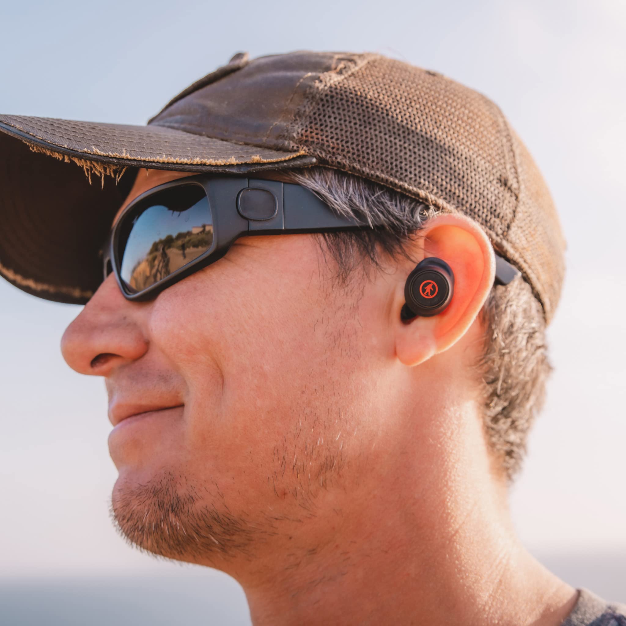 Wireless Bluetooth Earbuds with Charging Case - In-Ear Headphones with Mic for Sports & Travel | Sweatproof, Noise Cancelling for Gym, Running, Hiking & Commuting