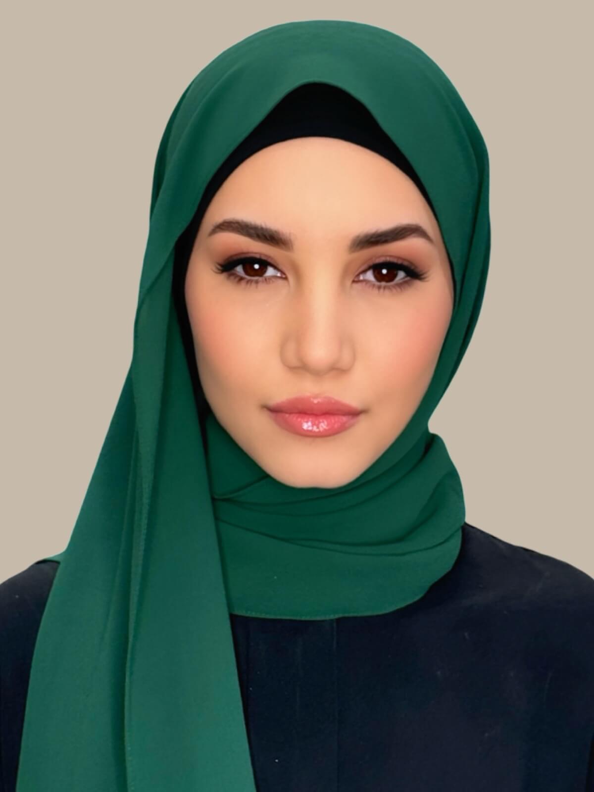 Classic Chiffon Hijab Forrest Green - Lightweight Muslim Scarf for Women - Perfect for Prayer, Daily Wear & Special Occasions