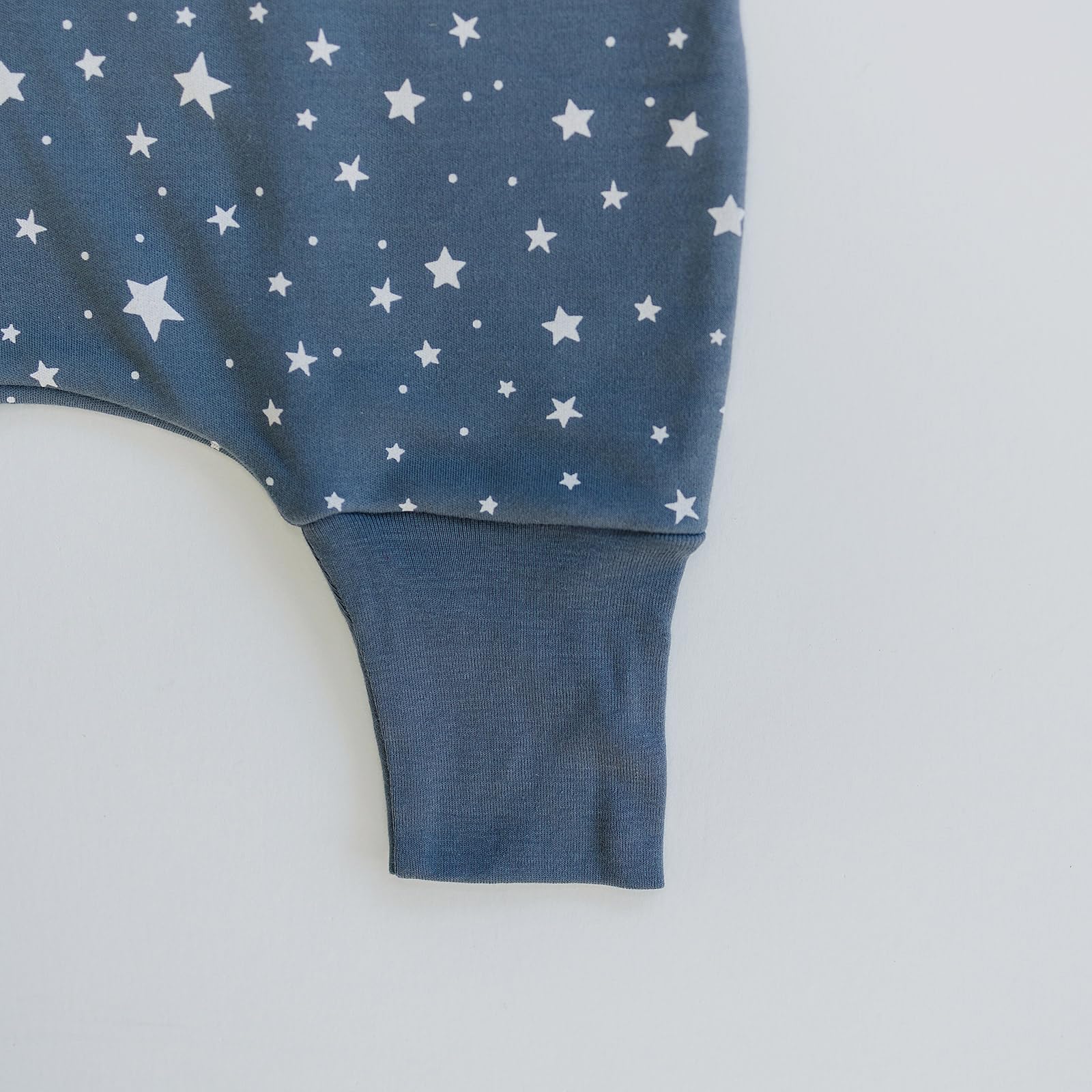 Woolino 4 Season Baby Sleep Sack with Feet - 100% Australian Merino Wool & Organic Cotton - Toddler Sleeping Bag for 18-36 Months - Star Gray - Perfect for Nursery, Daycare & Travel