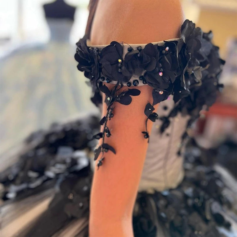 2025 Elegant Black Quinceanera Dress with Crystal Beading & 3D Floral Appliques - Ball Gown for Sweet 15 Birthday Party, Prom, Formal Events & Special Occasions