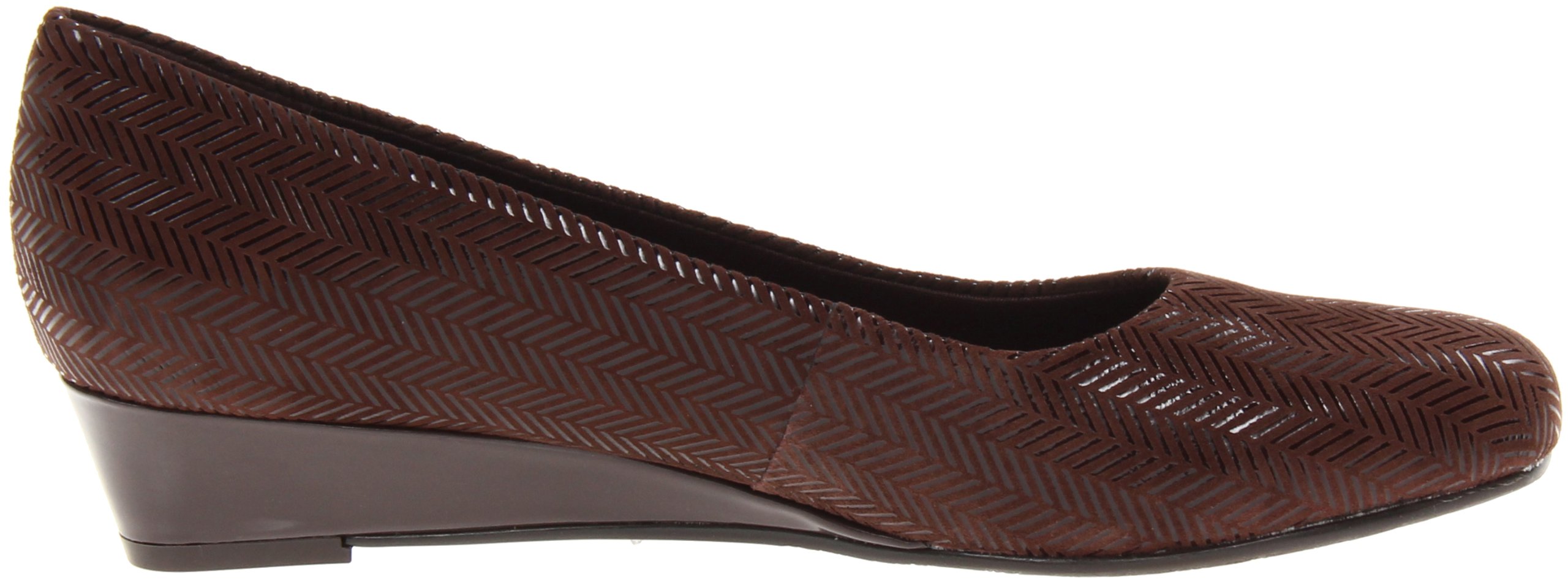 Trotters Women's Lauren Comfortable Slip-On Loafers - Stylish & Lightweight Shoes for Work, Travel & Everyday Wear