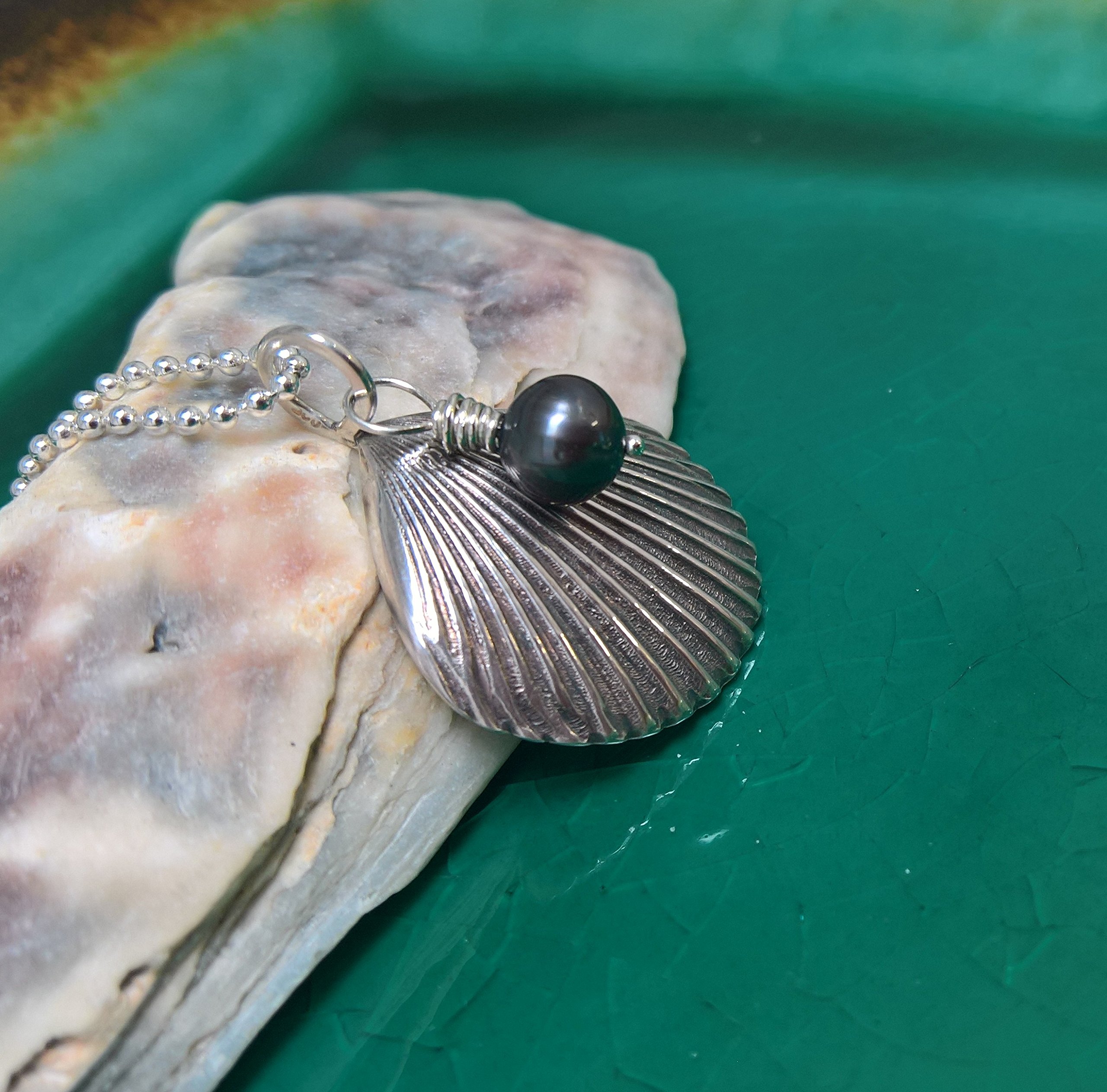 Sterling Silver Scallop Shell Necklace with Black Pearl Charm - Elegant Seashell Jewelry for Women | Perfect Beach Wedding, Vacation & Summer Accessories