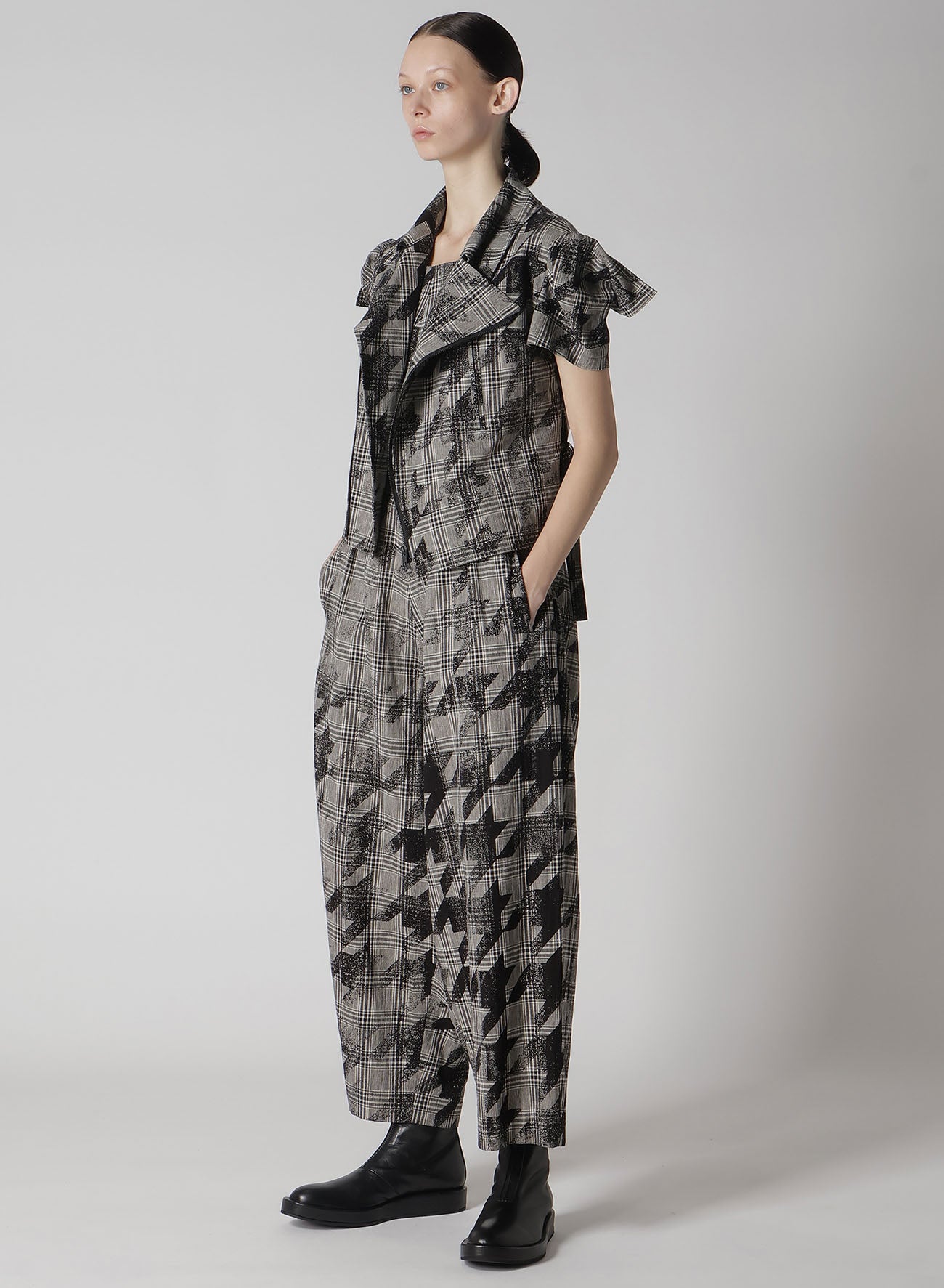 Cotton Linen Plaid Big Houndstooth Overalls - Stylish & Comfortable Jumpsuit for Women, Men | Perfect for Casual Outings, Workwear & Fashion Statements