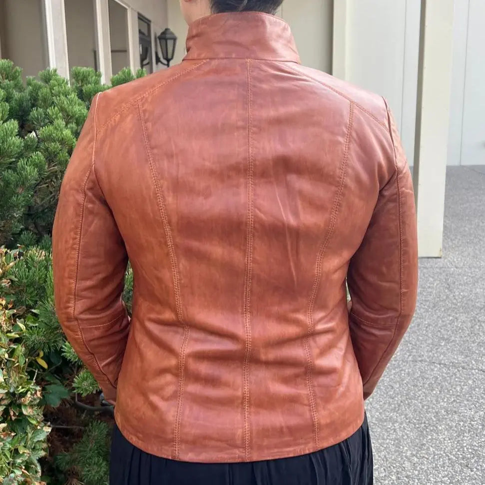 Classic Women's Lamb Leather Zip Jacket with Woven Pocket Design - Stylish Outerwear for Fall & Winter | Perfect for Casual Outings, Office Wear & Date Nights