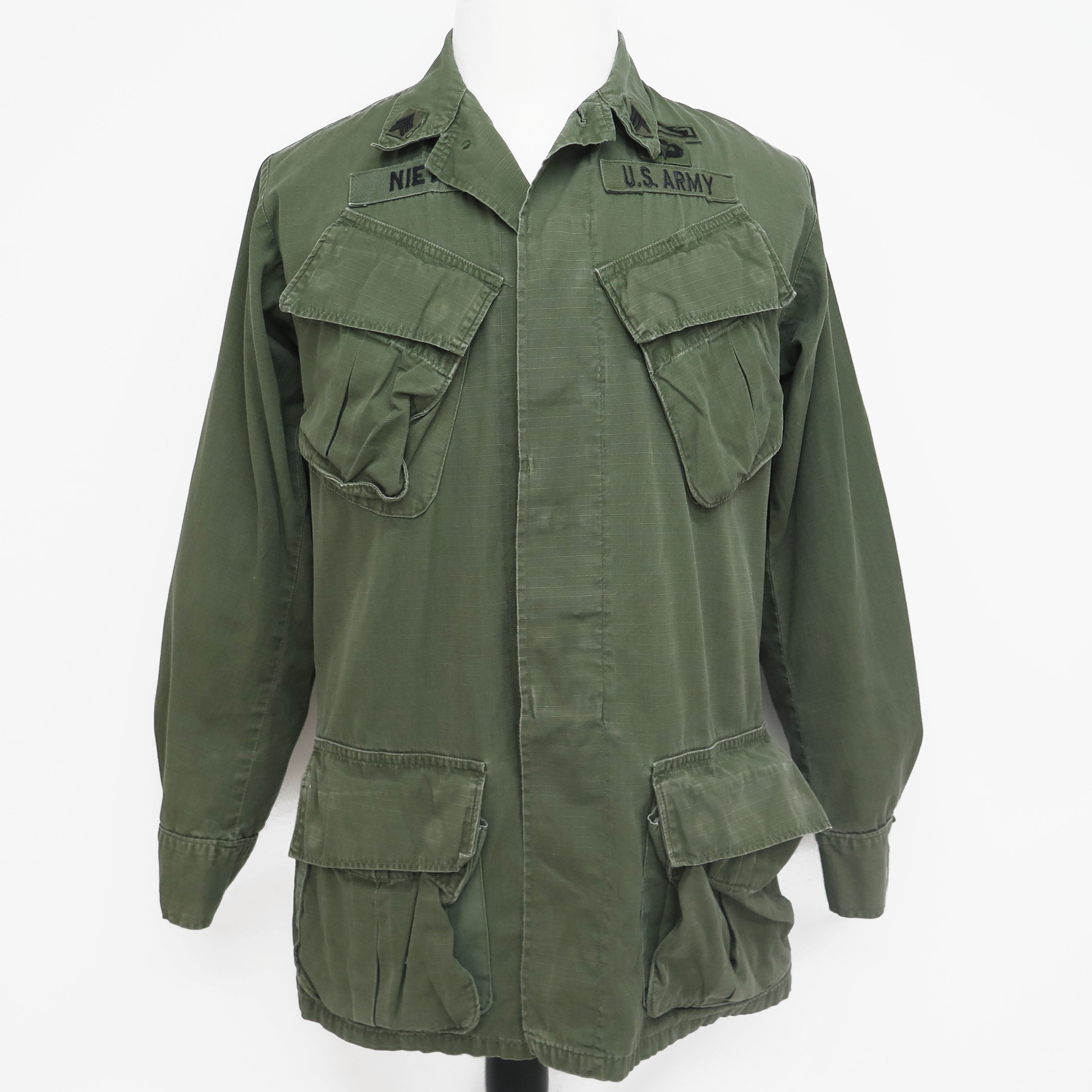 US Army 5th Pattern Tropical Combat Jacket - Ripstop Fabric, Vietnam War Era (1969) - Small Regular Size - Expert Infantry & Parachute Sergeant - Perfect for Military Reenactment, Outdoor Adventures & Vintage Collectors