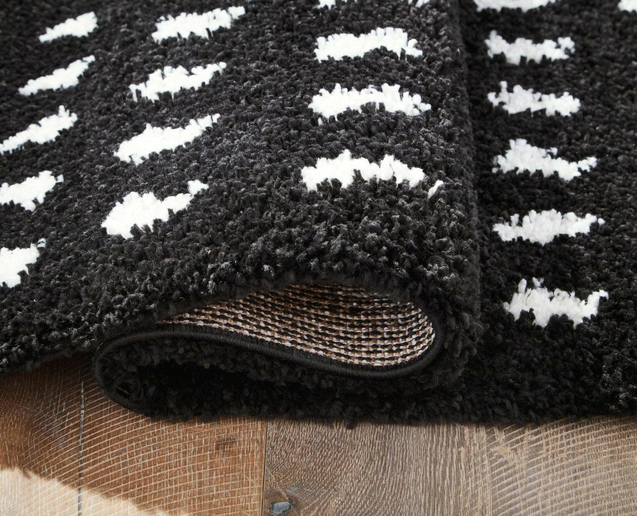 Premium Miston Rug R405952 - Soft, Durable & Stylish Area Rug for Living Room, Bedroom & Home Decor