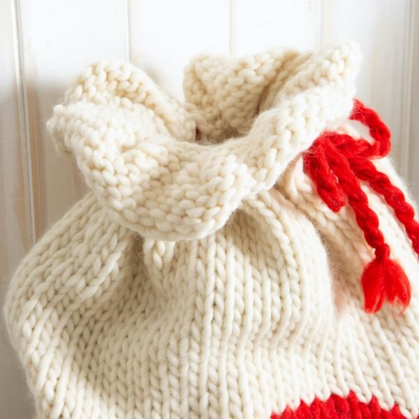 Christmas Knitting Kit for DIY Holiday Stockings - Handmade Festive Sock Craft Set for Adults & Kids (Perfect for Family Crafting, Holiday Decorations & Thoughtful Gifts)
