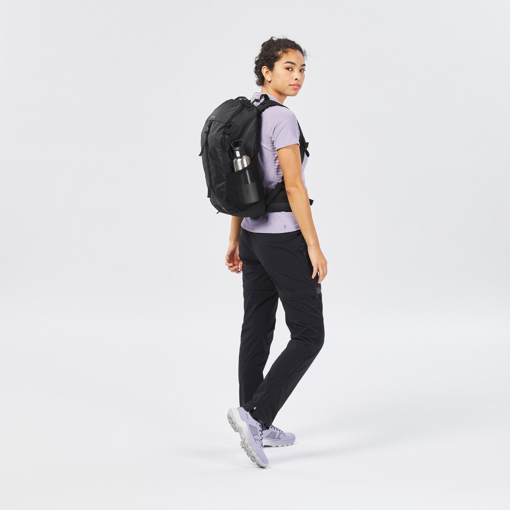 Quechua MH100 20L Lightweight Hiking Backpack for Men & Women - Water-Resistant Daypack for Outdoor Adventures, Camping & Travel