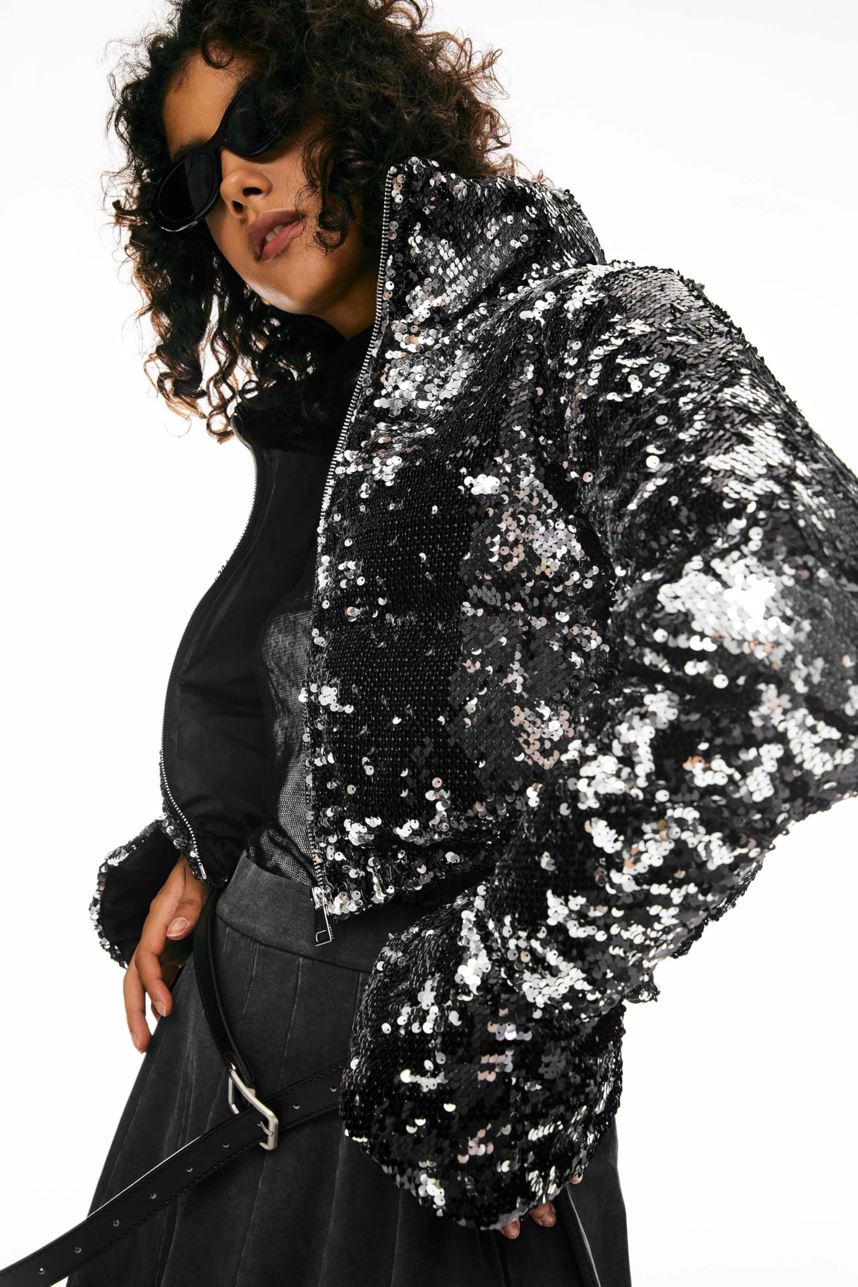 Orolay Women's Shiny Sequin Ultra Short Down Jacket with Stand Collar - Warm Winter Coat for Petite Women | Perfect for Parties, Night Out & Holiday Events