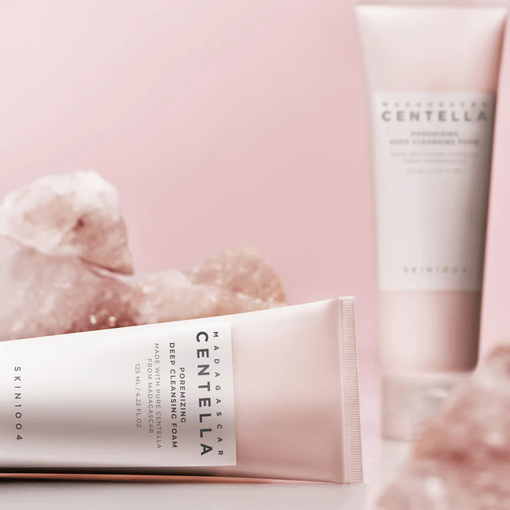 SKIN1004 Madagascar Centella Poremizing Deep Cleansing Foam 125ml - Korean Skincare for Oily & Acne-Prone Skin - Perfect for Daily Deep Cleansing Routine