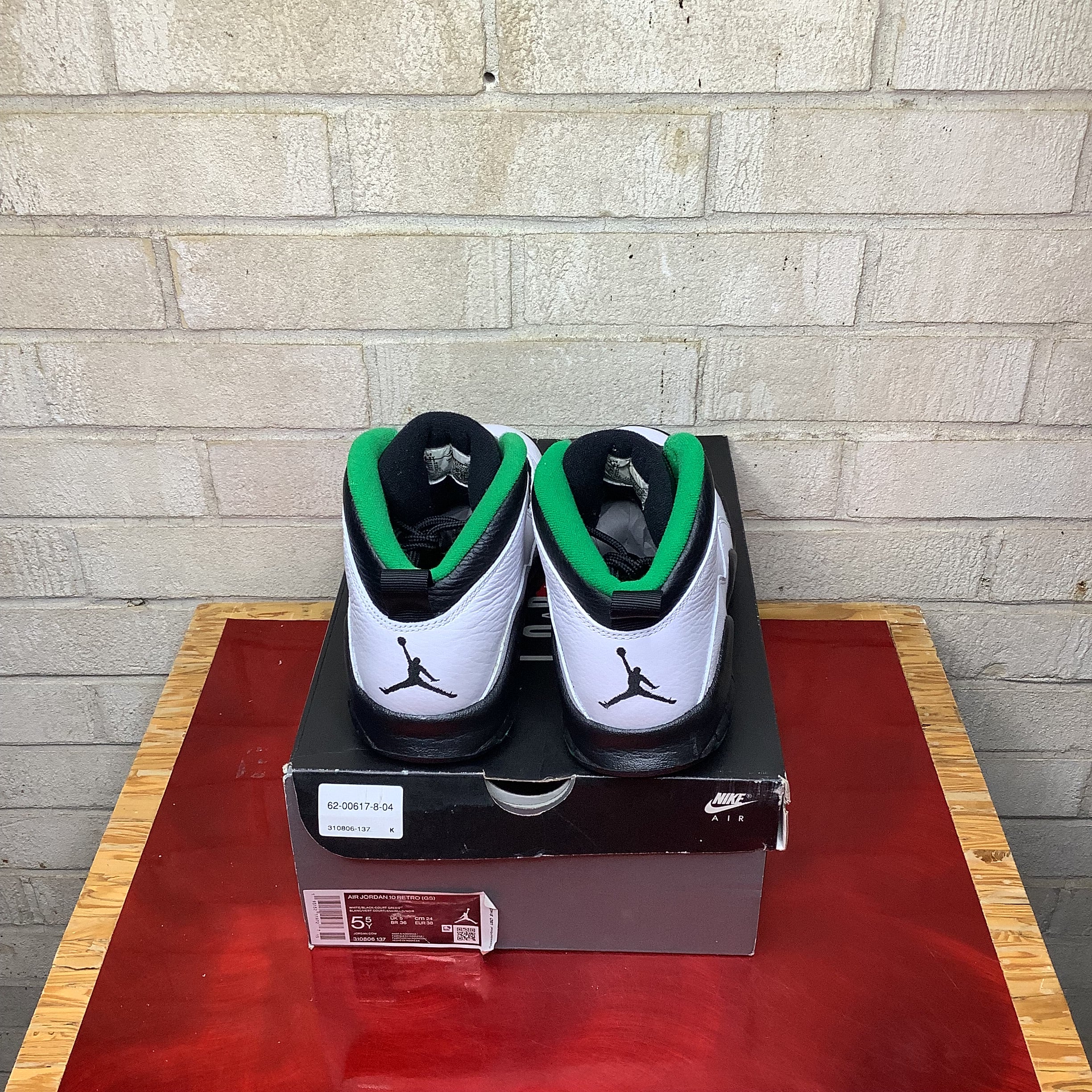 Nike Air Jordan 10 Retro 'Seattle' Size 5.5Y - 310806-137 | Men's Basketball Shoes for Streetwear & Sneaker Collection