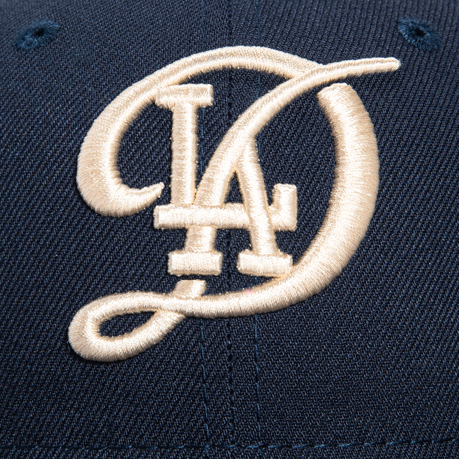 New Era 59Fifty Los Angeles Dodgers City Connect Snapback Hat with Embroidered Logo - Navy Blue Baseball Cap for Men & Women - Perfect for Games, Streetwear & Fan Collections