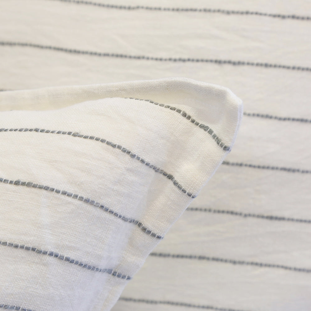 Premium Blake Duvet Cover Set - Soft & Breathable Bedding for All Seasons - Perfect for Master Bedroom, Guest Room & Dorm Decor