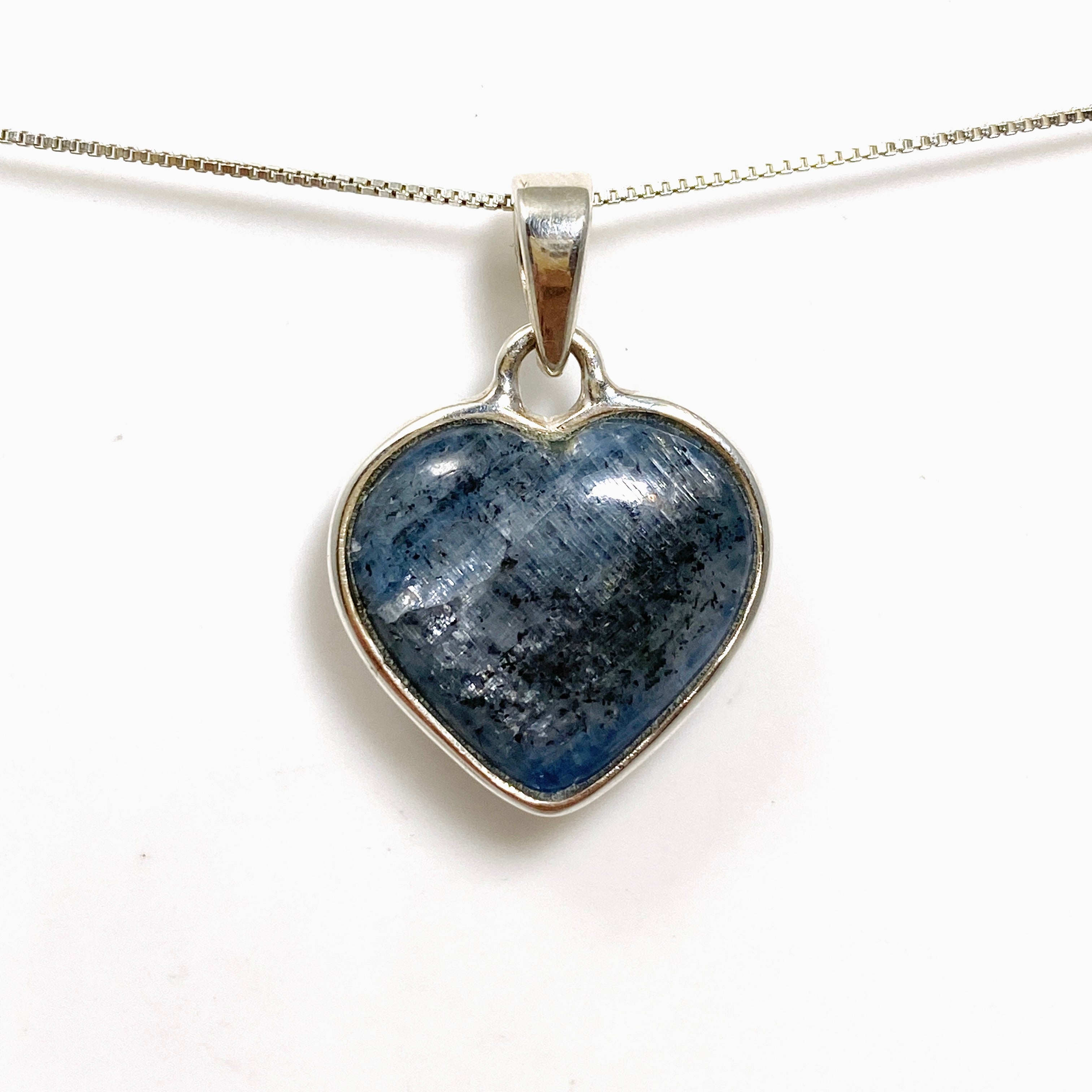 Natural Blue Kyanite Heart Cabochon Pendant Necklace - PPGJ982 - Healing Crystal Jewelry for Meditation & Spiritual Energy