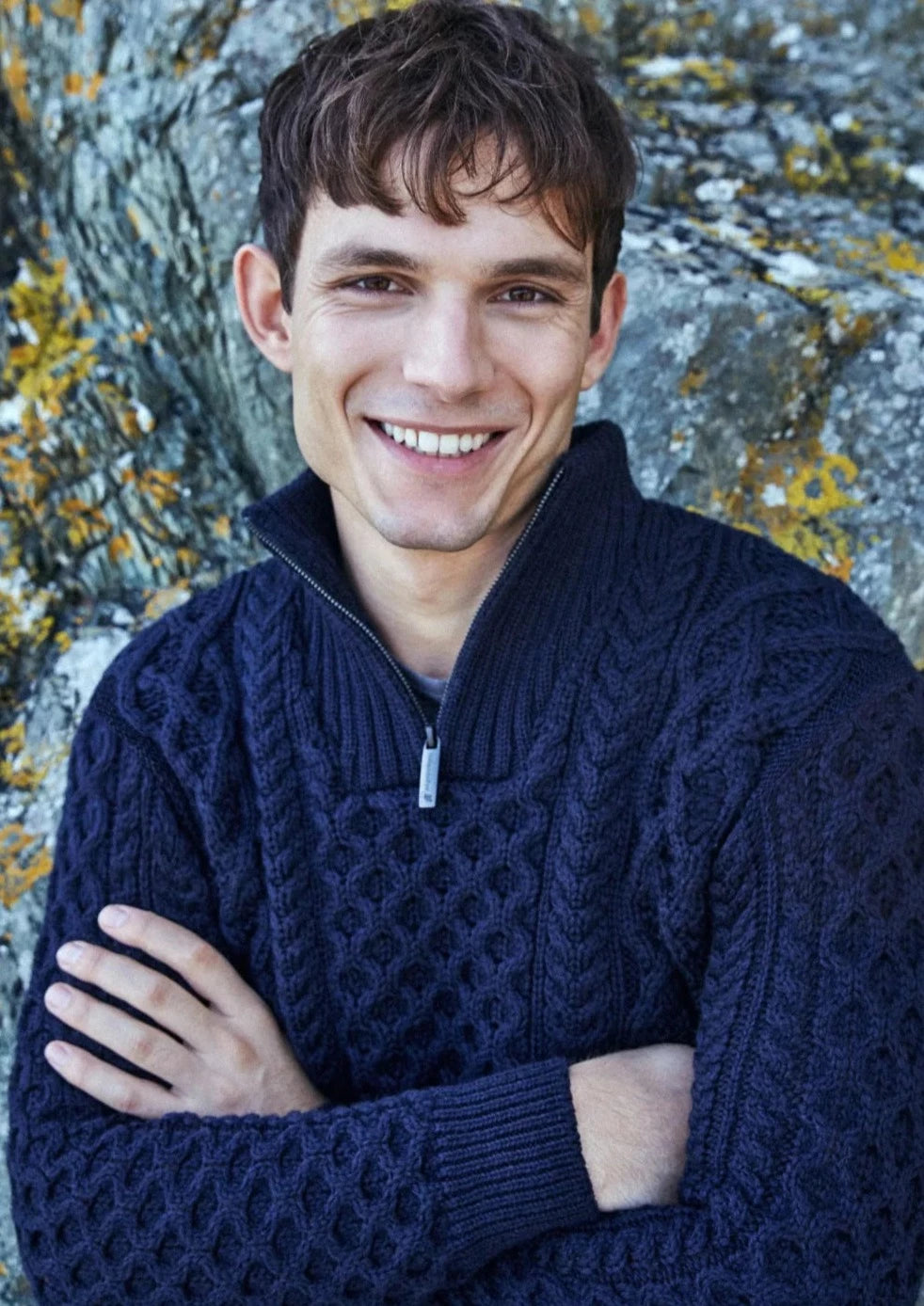 Ireland's Eye Men's Dromore Aran Sweater - 100% Wool Cable Knit Irish Sweater for Men | Warm Winter Pullover for Casual Wear & Outdoor Activities (Navy Blue)