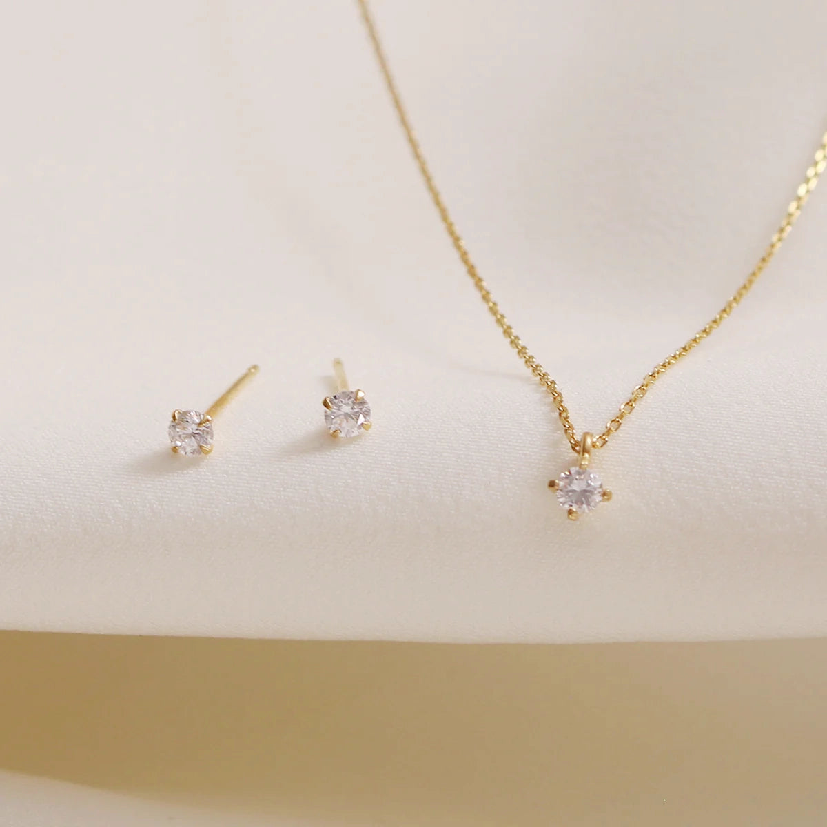 Elegant White Topaz Jewelry Set in 14K Gold - Perfect for Weddings, Anniversaries & Special Occasions