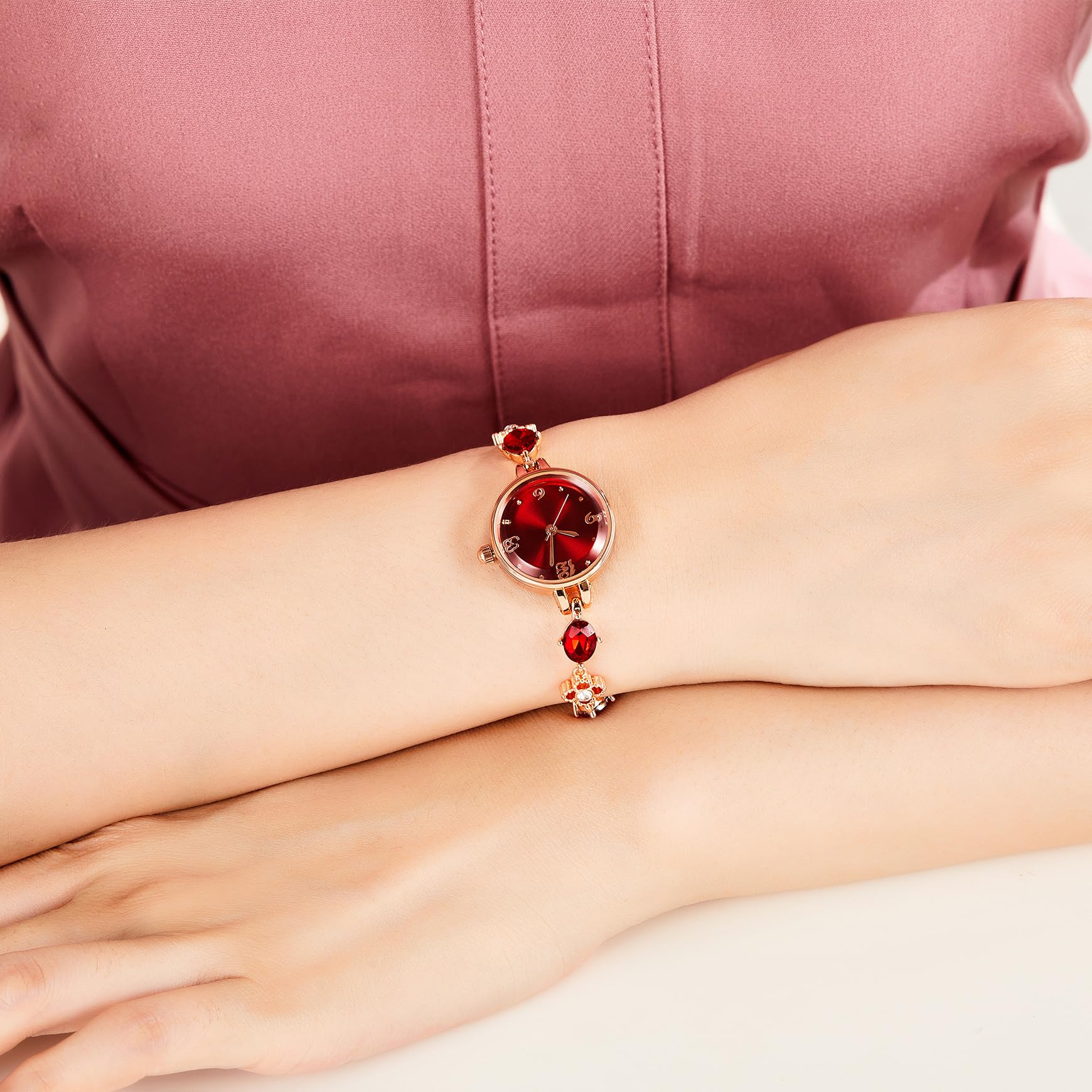Elegant Women's Bracelet Watch - Round Mini Waterproof Watch for Women - Perfect Gift for Her - Ideal for Daily Wear, Office & Special Occasions