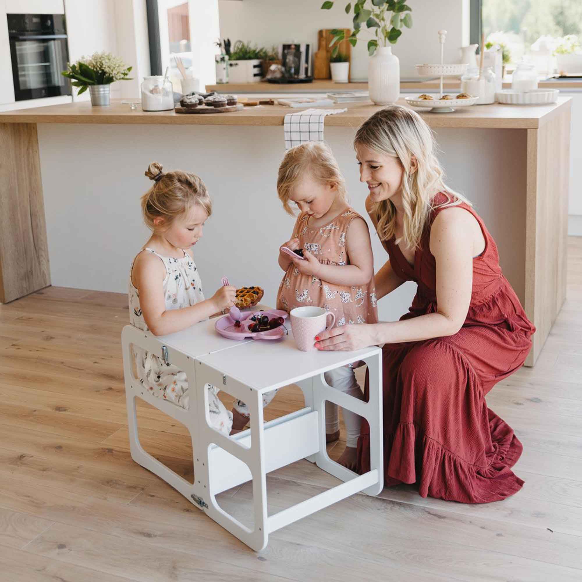 2-in-1 Convertible Kitchen Tower & Step Stool for Toddlers - Adjustable Learning Tower with Safety Rail - Montessori Weaning Table & Chair Set for Kids - Perfect for Baking, Cooking & Playtime Activities