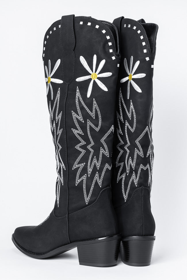 Kolly Daisy Boots for Women - Stylish Ankle Boots with Comfortable Cushioning, Perfect for Fall & Winter Fashion, Office Wear, and Casual Outings