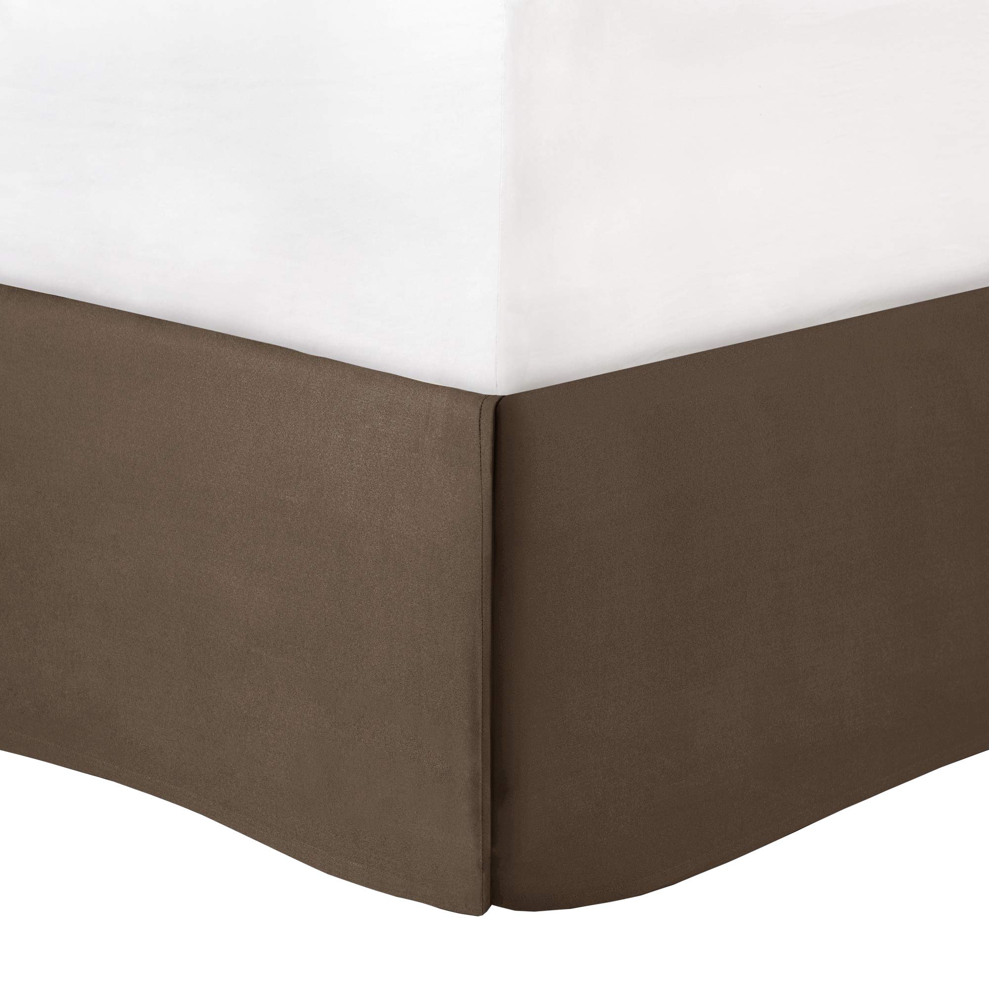 Madison Park Essentials Delaney 24-Piece Luxury Bedding Set - Satin Jacquard Comforter, Sheets, Decorative Pillows & Curtains - All Season King Size (104