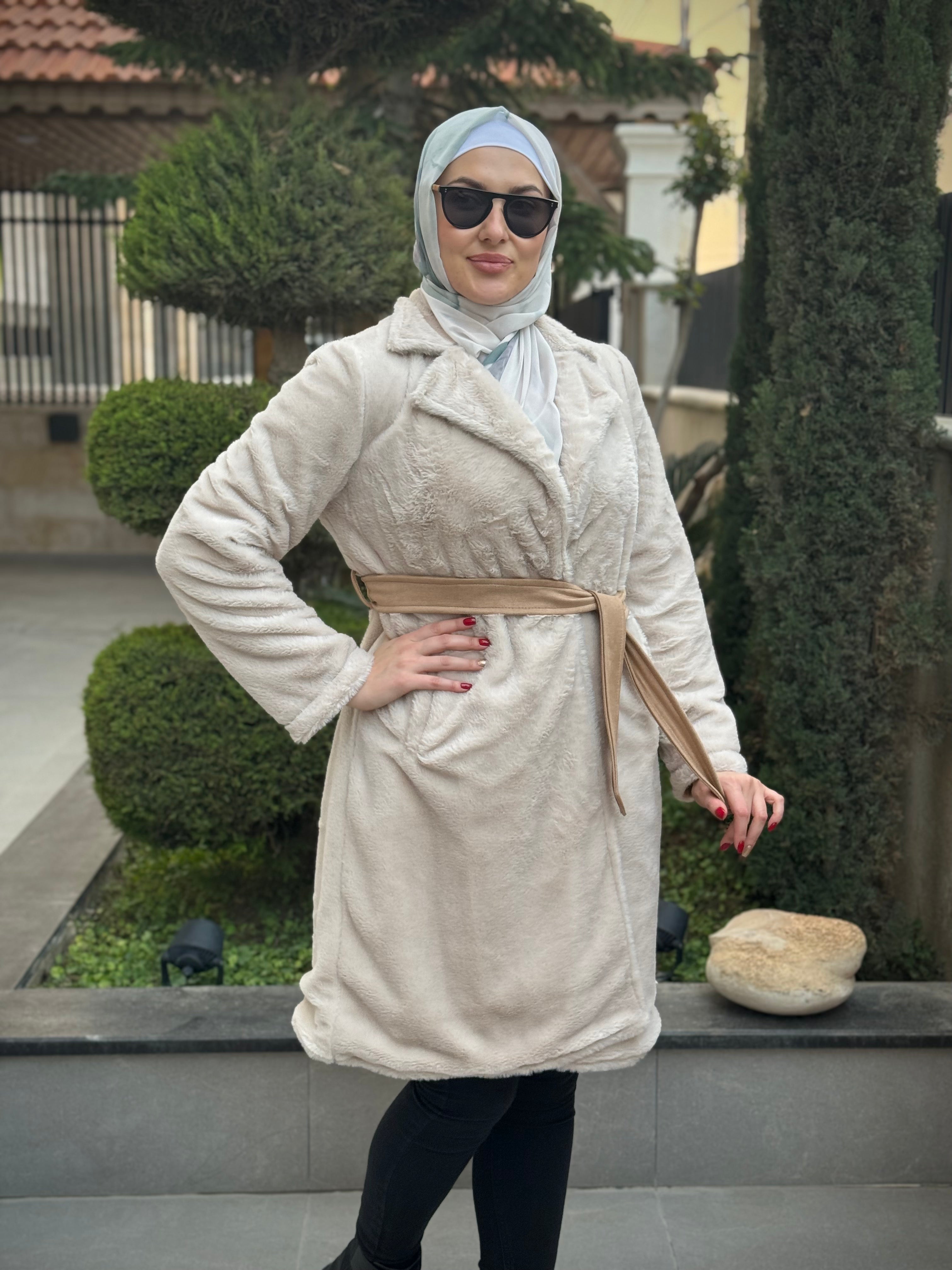 Double Face Fur Jacket for Women - Soft & Warm Reversible Winter Coat - Perfect for Outdoor Activities & Casual Wear