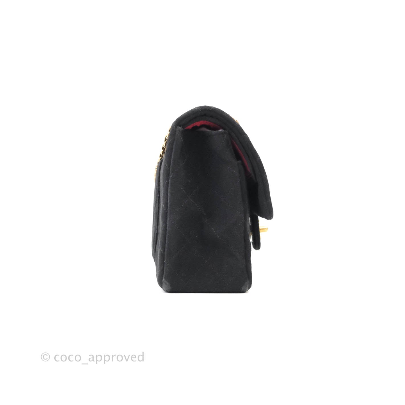Chanel Black Quilted Leather Medium Classic Double Flap Bag with Gold Hardware - Luxury Designer Handbag for Women, Perfect for Evening Events & Special Occasions