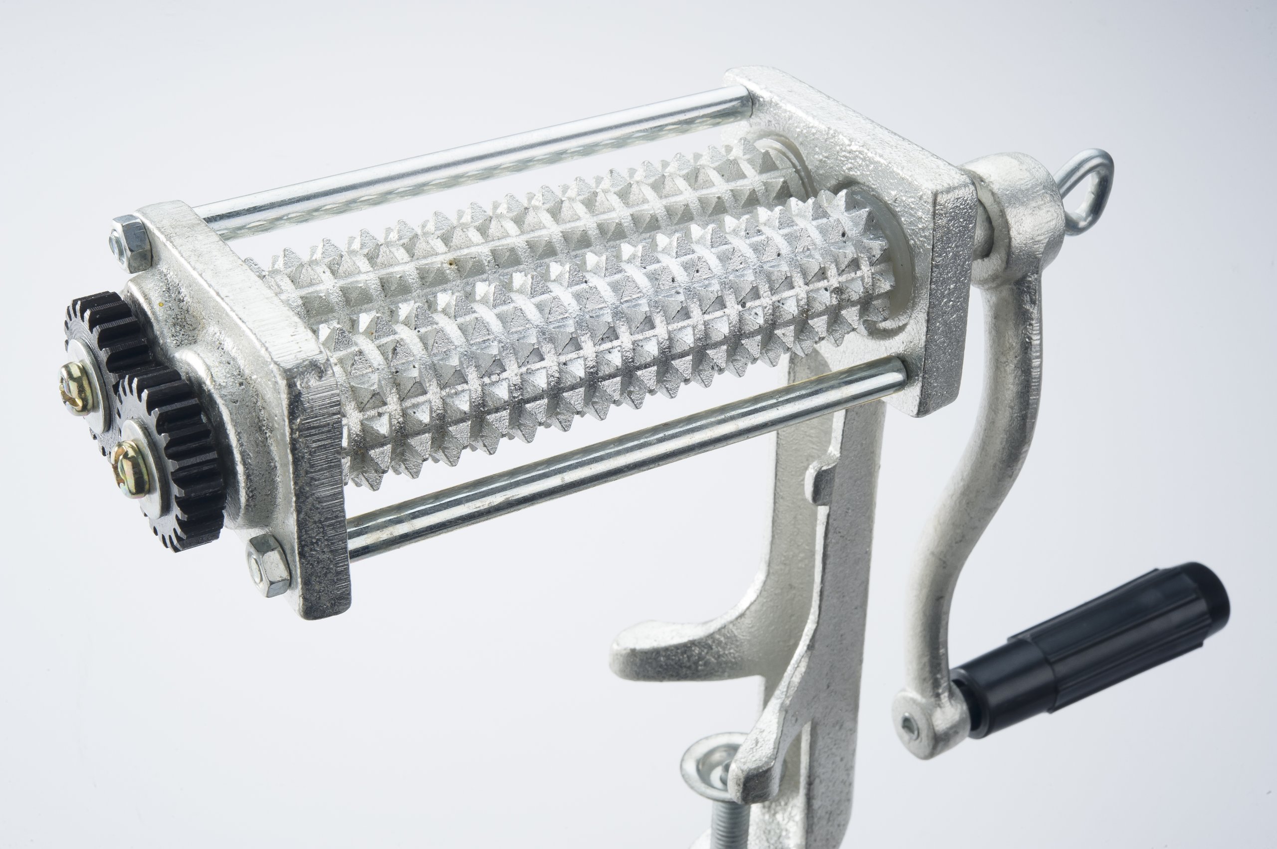 LEM Products Heavy Duty Clamp-On Meat Tenderizer - Durable Cast Iron & Plastic Design - Perfect for Steaks, Chicken & Pork - Ideal for Grilling, BBQ & Home Cooking